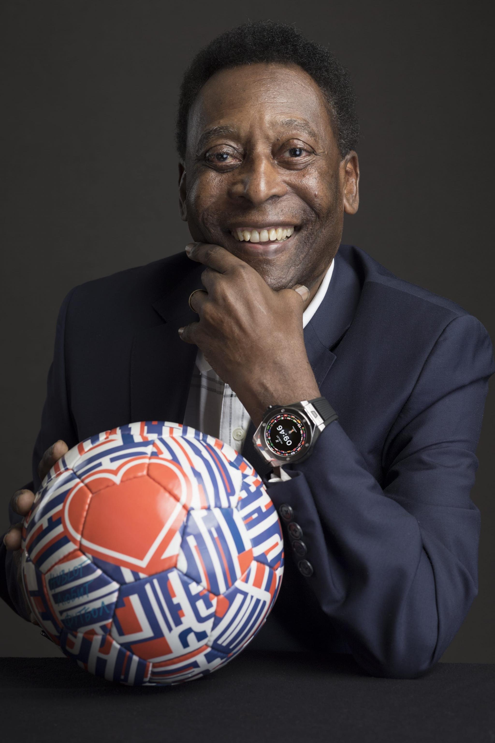 Hublot & Pelé Bring Hublot Loves Football Global Campaign to Miami -  World Red Eye