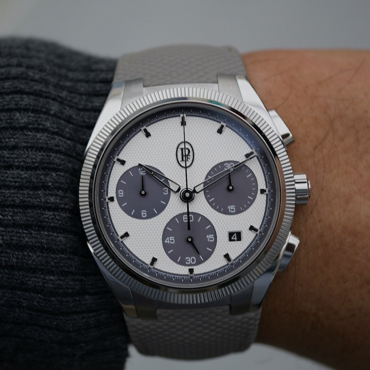 Presenting a perfect addition for the summer, the new @parmigianifleurier Tonda PF Sport Chronograph in stainless steel. This new collection seamlessly marries horological precision with a refined, sporty aesthetic, tailored to those who appreciate b