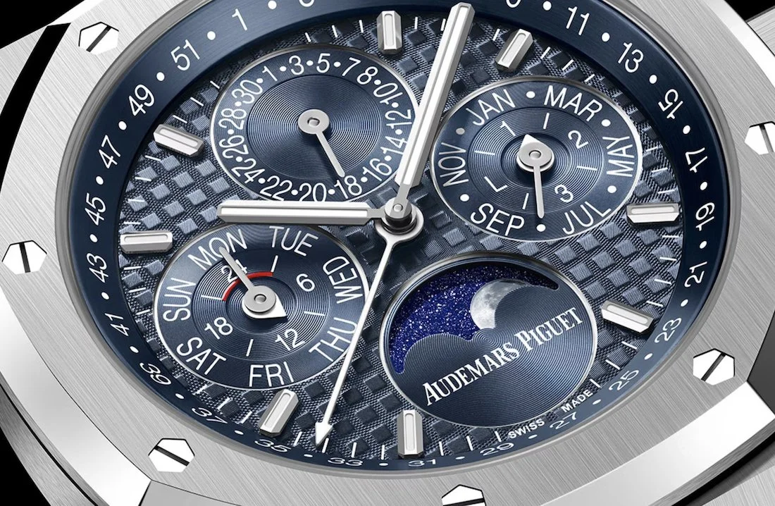 Introducing: Audemars Piguet Royal Oak Perpetual Calendar ref. 26674. New Calibre 7138 with All-Crown-Adjustments.