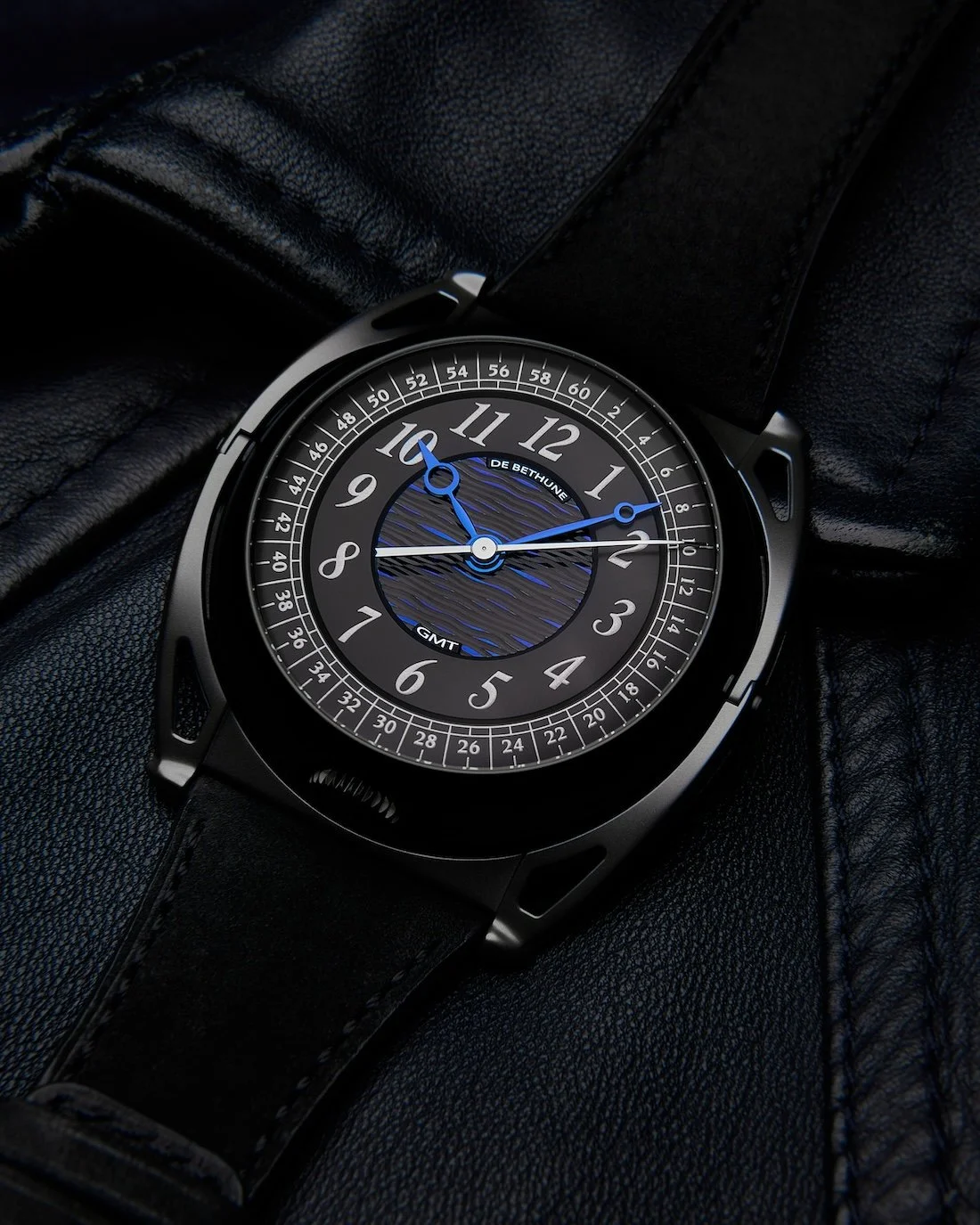 Introducing: De Bethune DB Kind of Two GMT 'Season 3'. Alongside, Opens the De Bethune NYC Lounge.