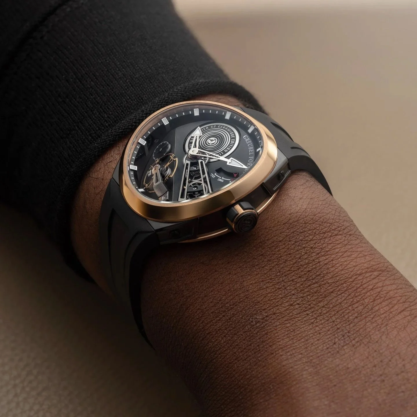 @greubel.forsey is closing the book on the Balancier Convexe S&sup2; with two final ceramic editions, one in white, the other in black, featuring a 5N red gold bezel and case back. Each is limited to 11 timepieces, making them the most exclusive exec