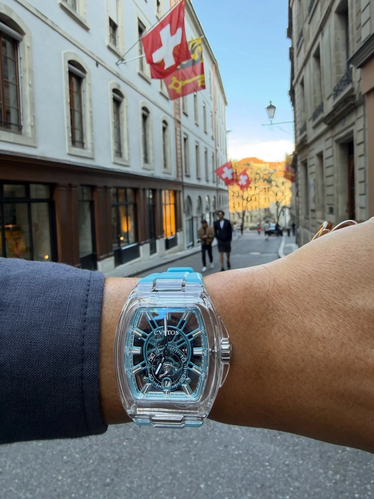 Amazing week in Geneva for #watchesandwonders2026 #womw @cvstos_official Metropolitan Petite Seconde Sapphire Ice Blue. #cvstos #cvstosmetropolitan