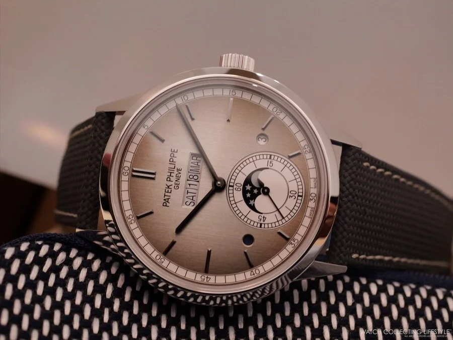 First presented in 2021 with a blue dial and then in 2024 with a salmon dial, the In-Line Perpetual Calendar is Patek Philippe&rsquo;s newest perpetual calendar with an innovative patented one-line display that shows the day, date, and month on a sin