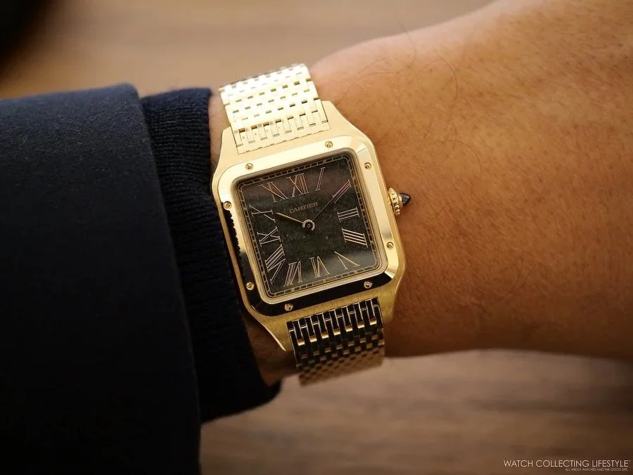 For Watches and Wonders 2026, @cartier introduces three Large Model Santos-Dumont references fitted with a new metal bracelet, and the result is one of the most quietly persuasive updates the maison has fielded in years. The bracelet is exquisitely f