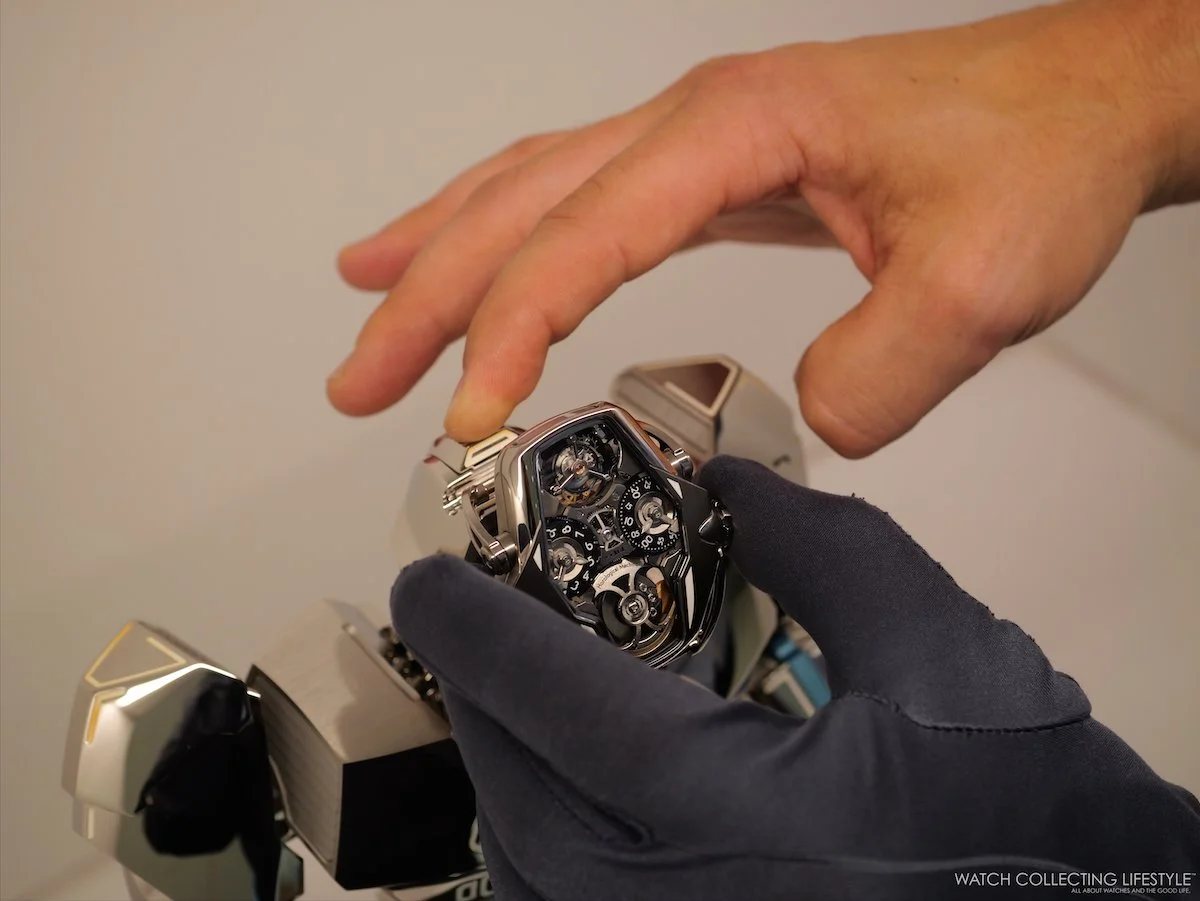 MB&F HM12 The Guardian Sculpture-27.jpg