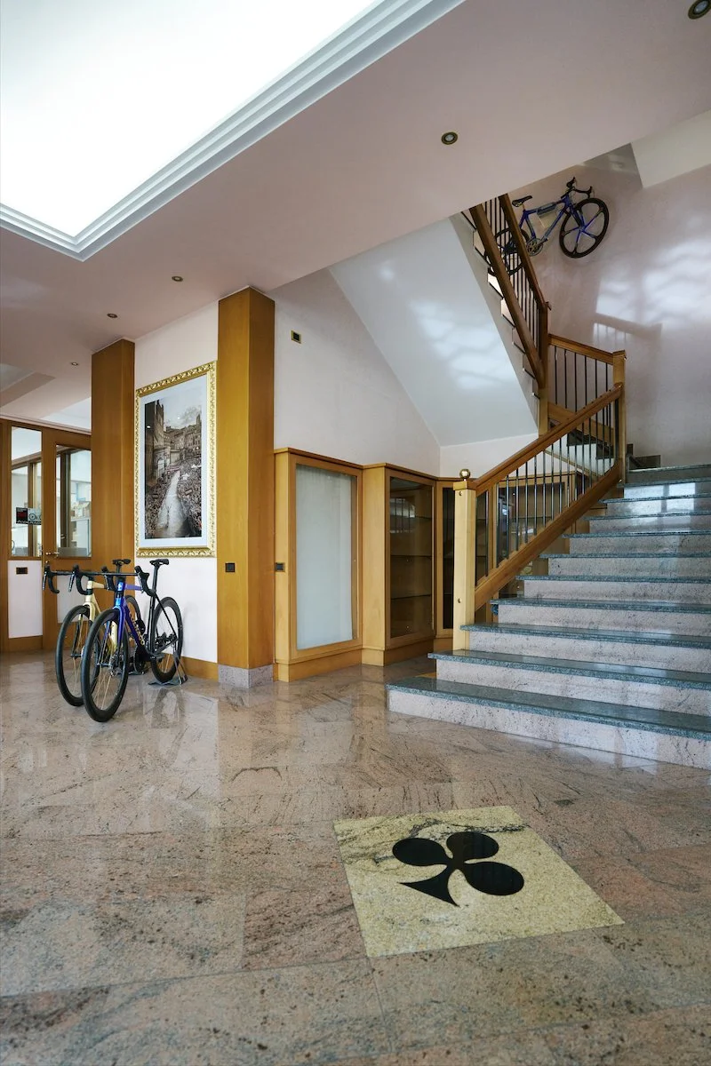 Colnago Bikes Office.jpg