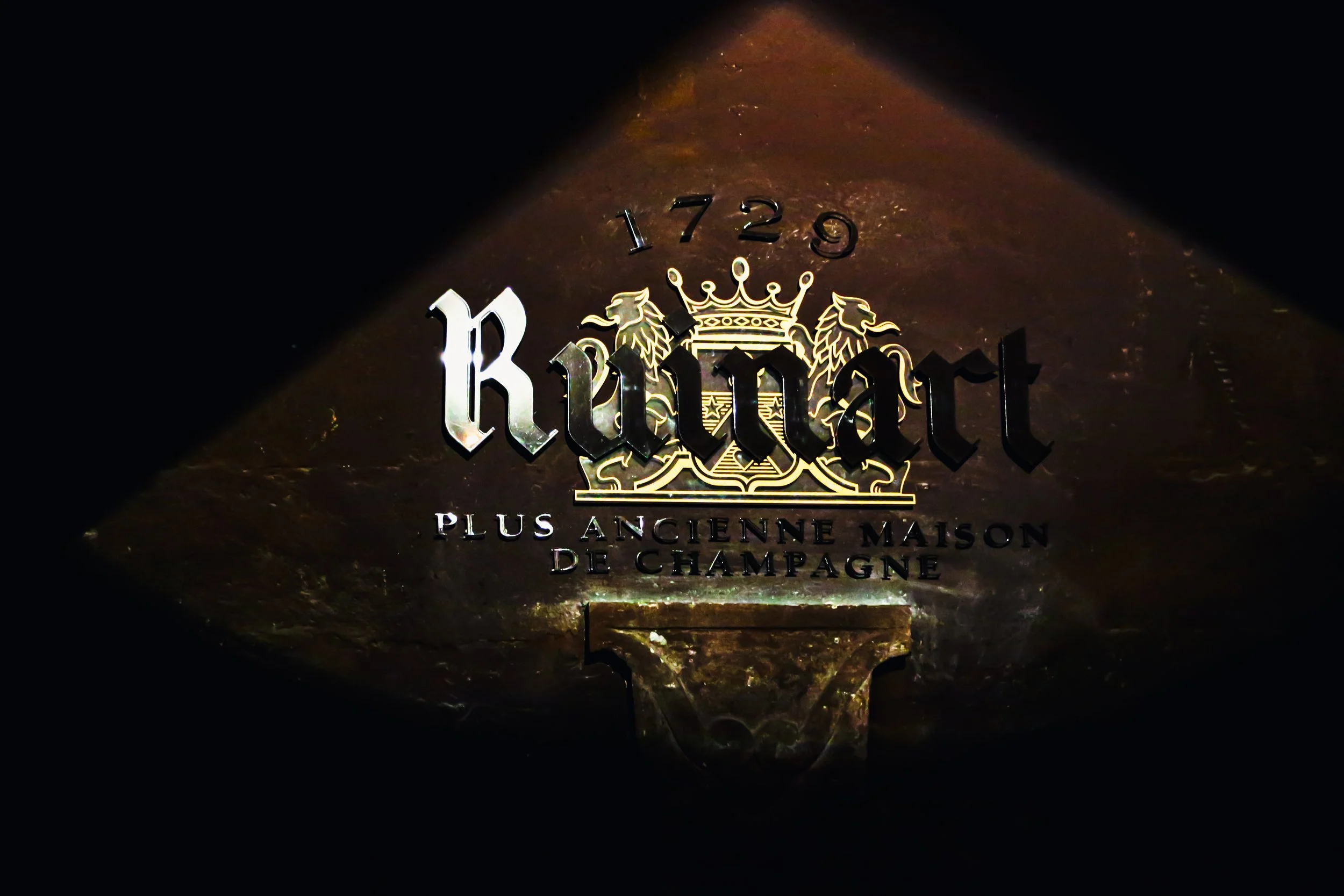 Ruinart_Champagne_France_PhotoAngieMosier-.jpg