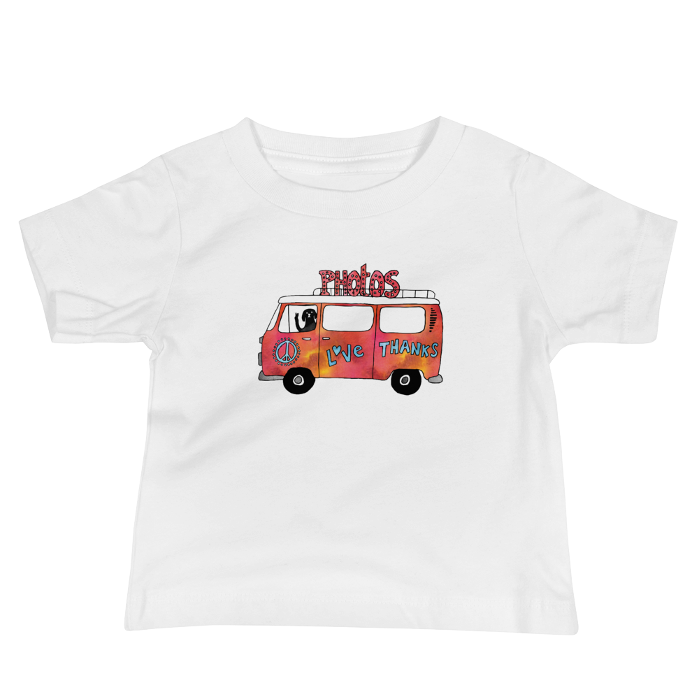 CharCharBus_Logo_Hat_mockup_Front_Wrinkled_White.png
