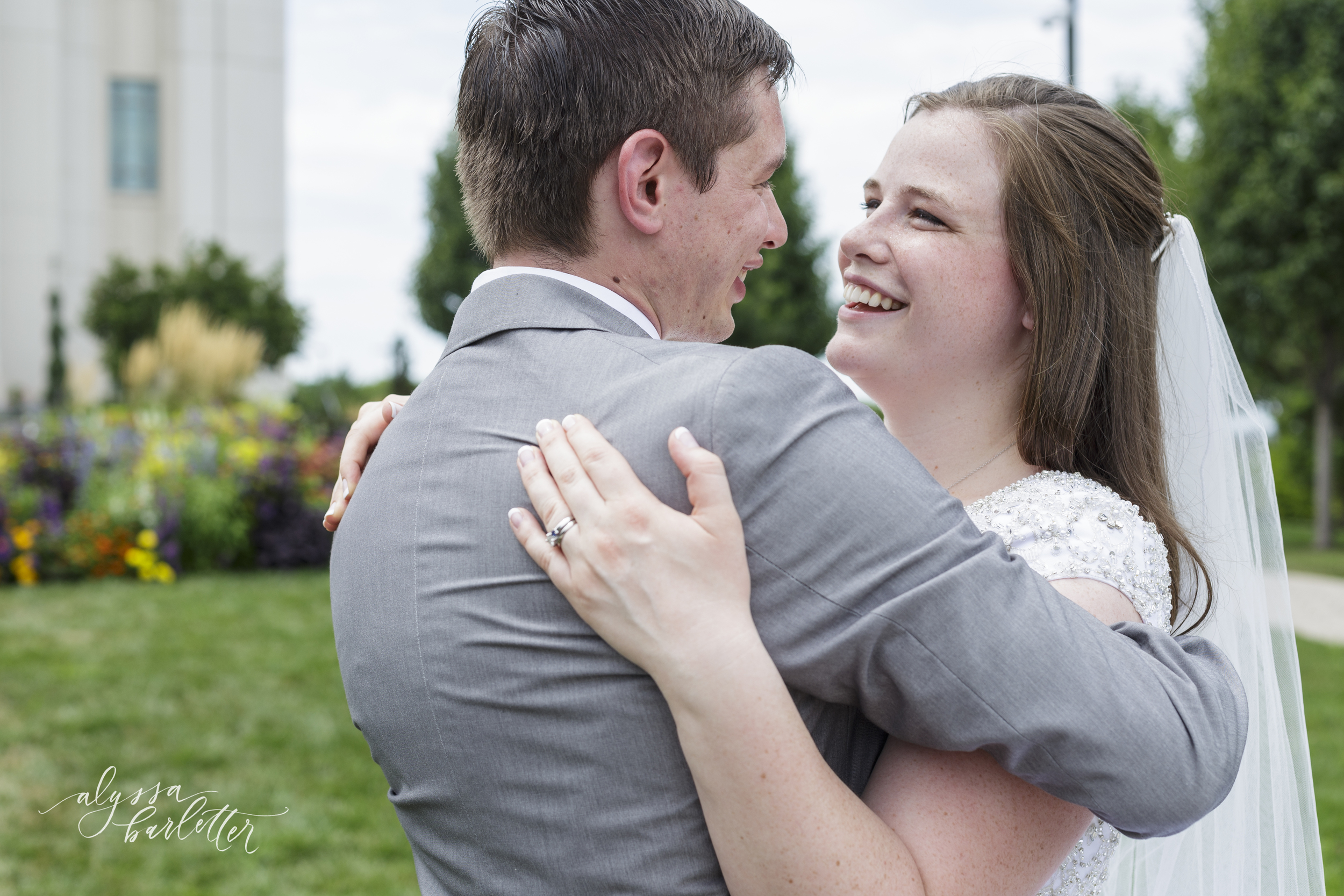 kansas city lds temple wedding bride groom