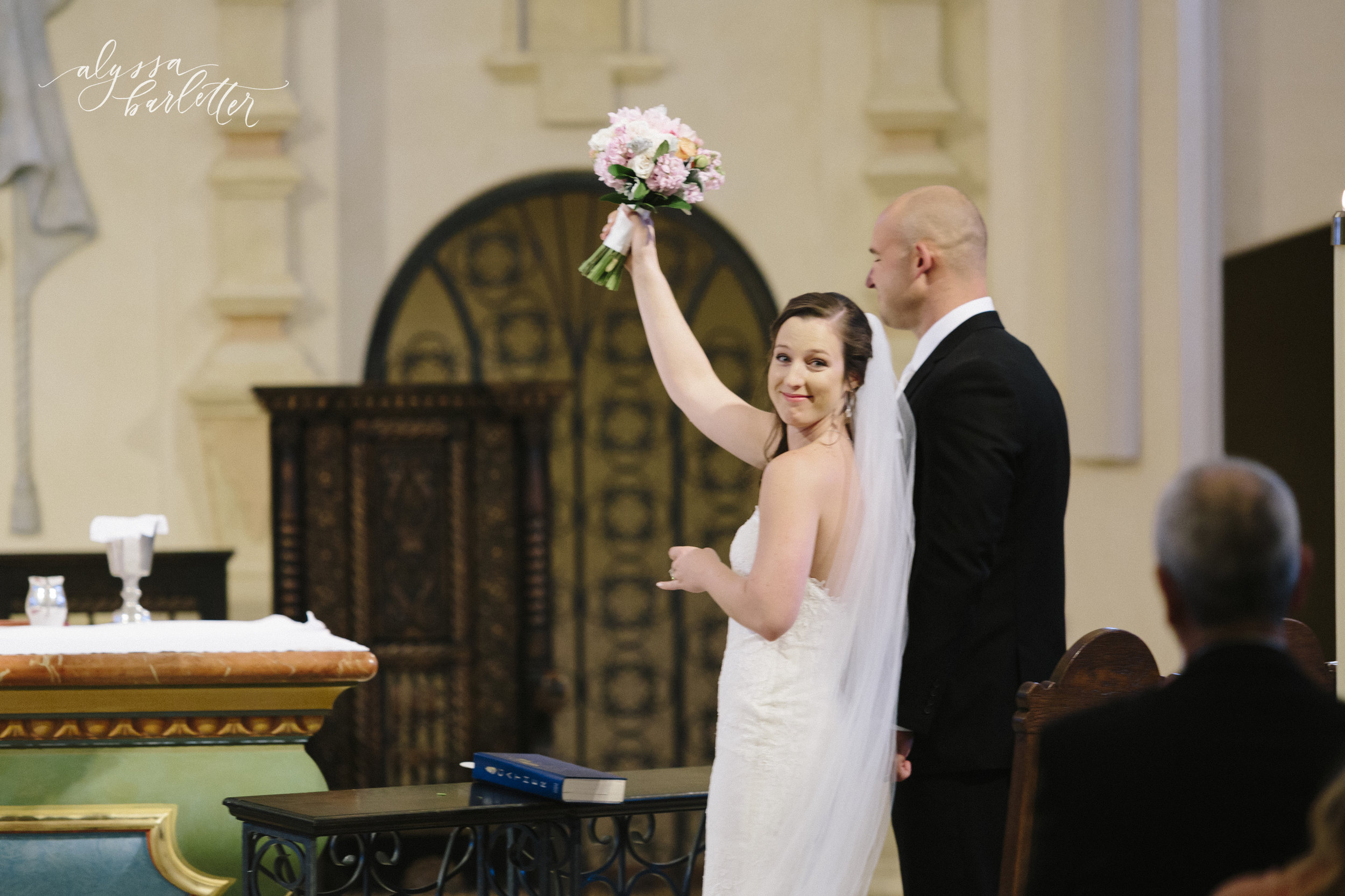 kansas city wedding photography catholic church visitation ceremony bride