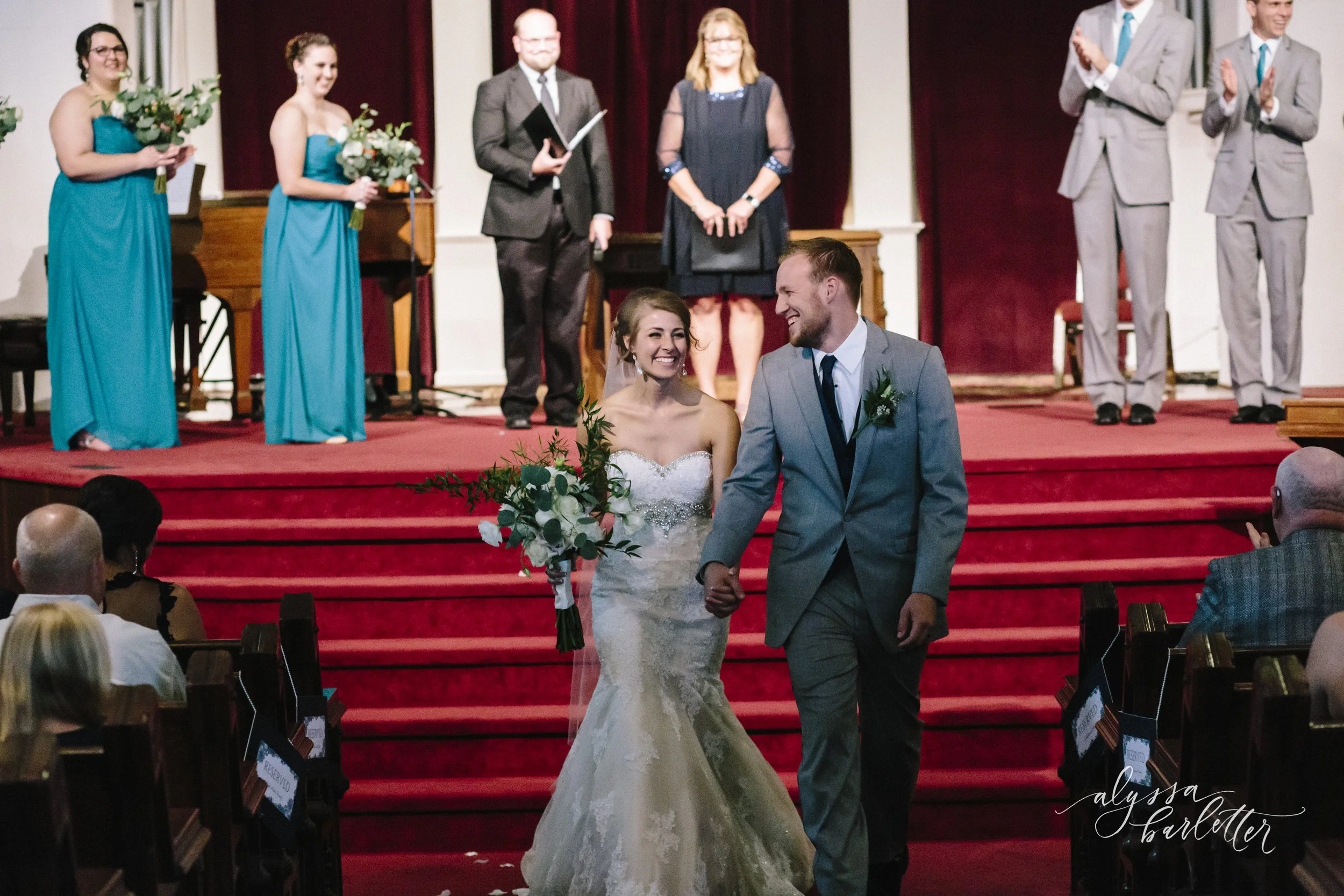 kansas city wedding photographer redeemer church midtown ceremony