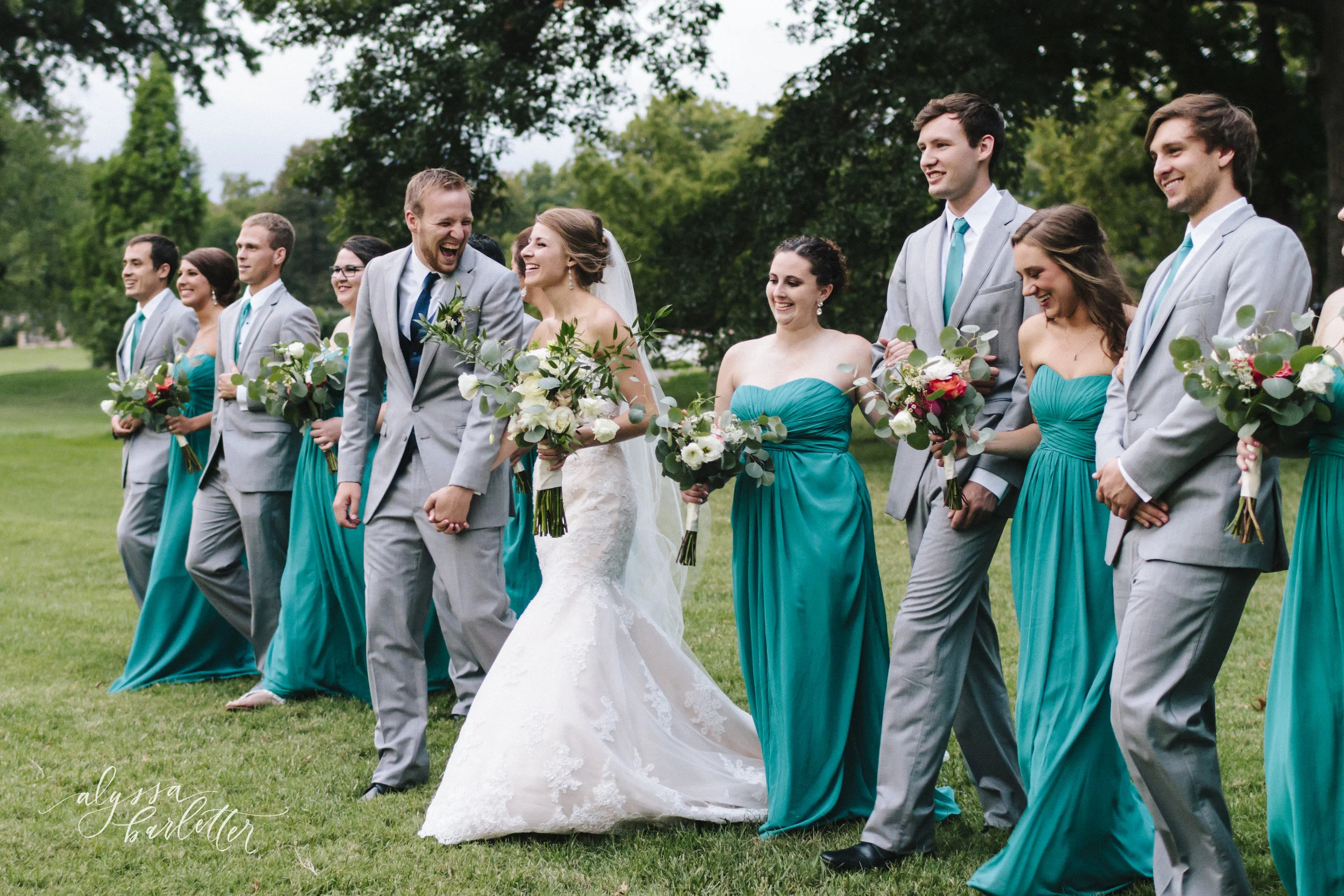 kansas city wedding photographer loose park bride groom bridesmaids groomsmen bridal party portraits