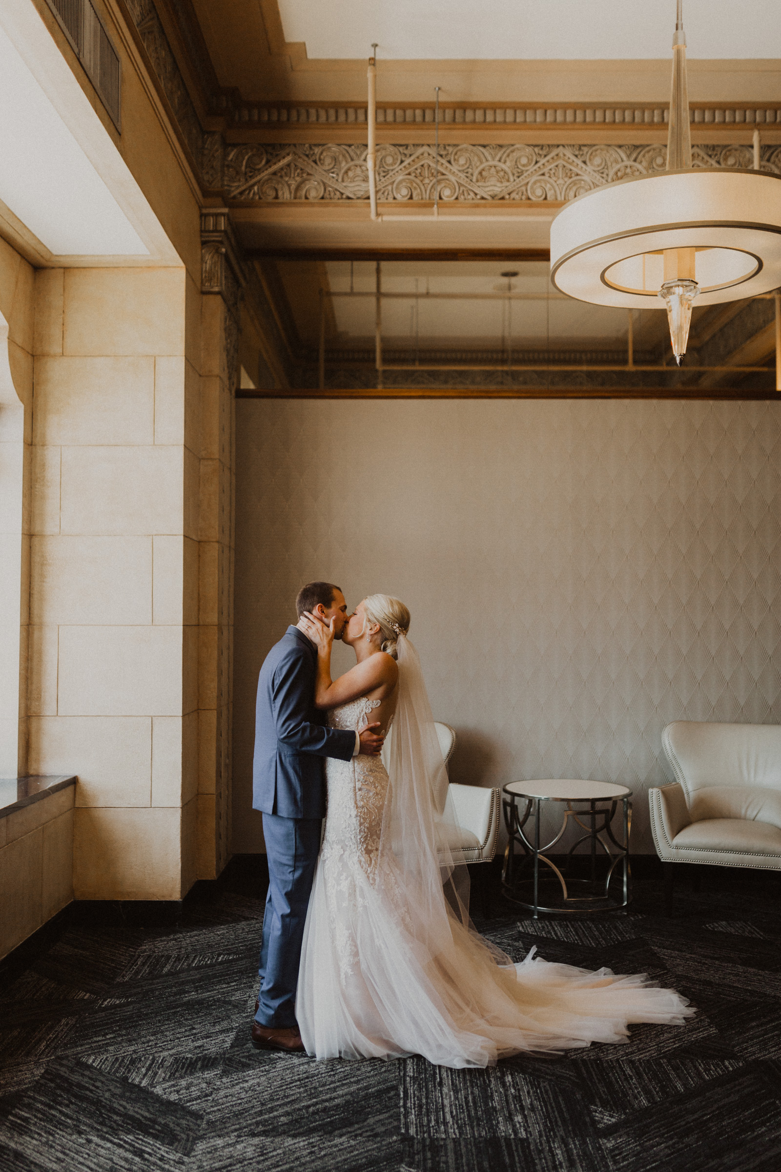 Bryn and Patrick // Stunning Wedding in the Heart of Downtown KC ...