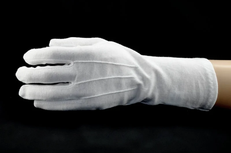 Long White Wristed Gloves