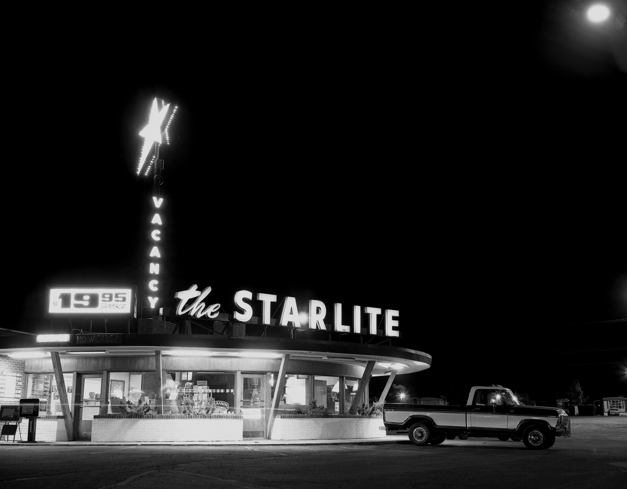 Starlight Motel, Spokane, Washington, 1988. ©Kelly Povo