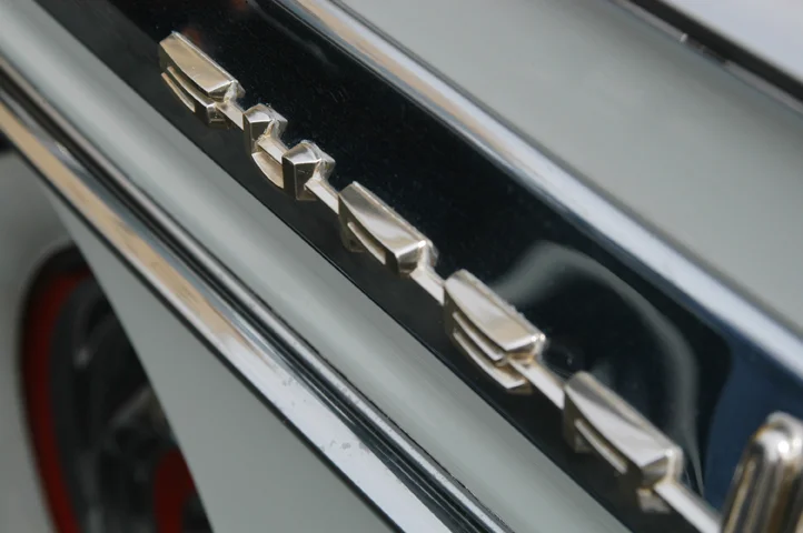 CAR1832.jpg