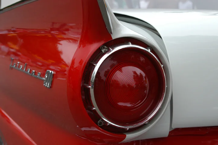 CAR2044.jpg