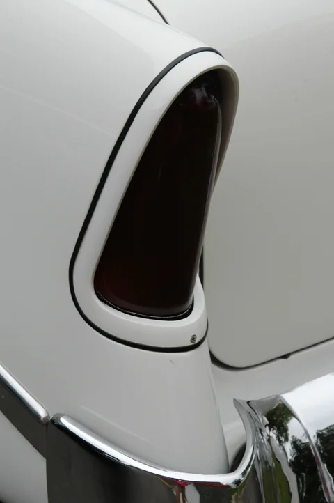 CAR2069.jpg