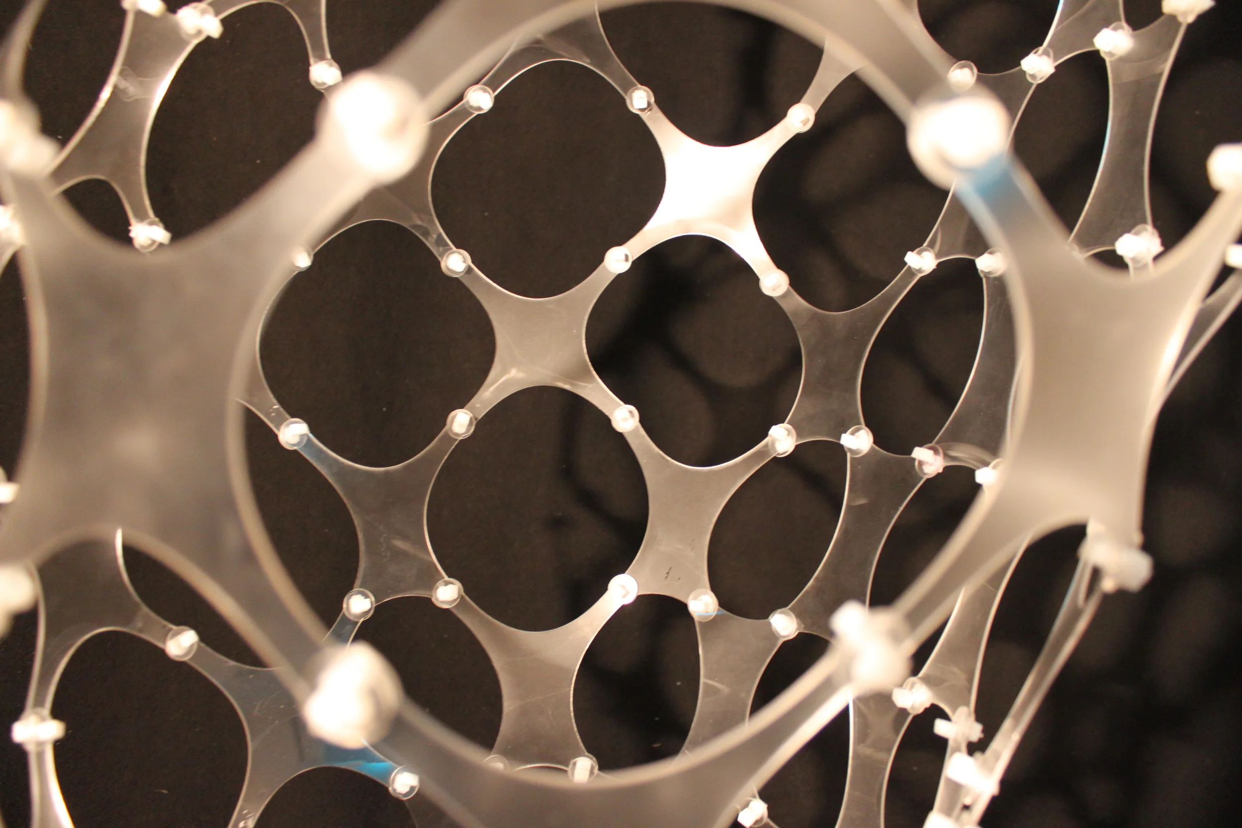  The orientation and&nbsp;organizational strategy employed to assemble the three unique modules create a predictable and controllable curvilinear form, reducing cost of construction while simultaneously expanding the catalogue of forms that are possi