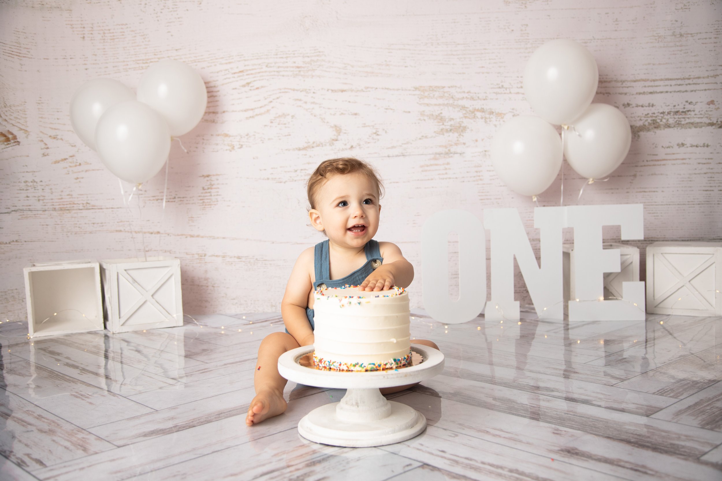 Charlotte_baby_oneyear_cakesmash_priscillagreenphotography_0037.jpg