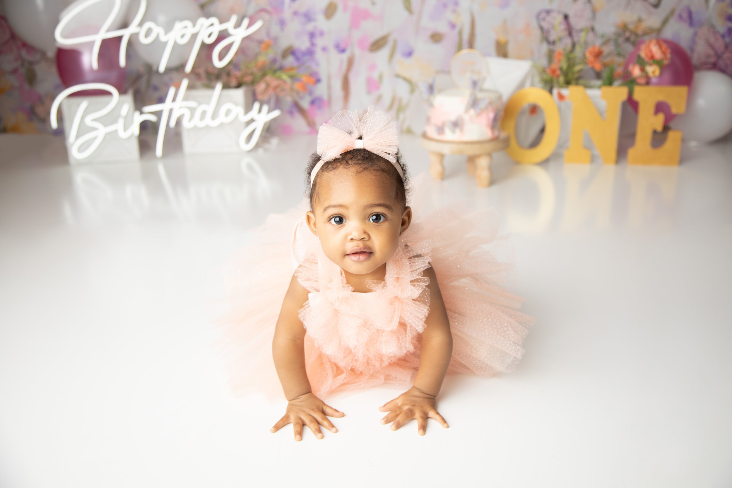 Charlotte_baby_oneyear_cakesmash_priscillagreenphotography_0045.jpg