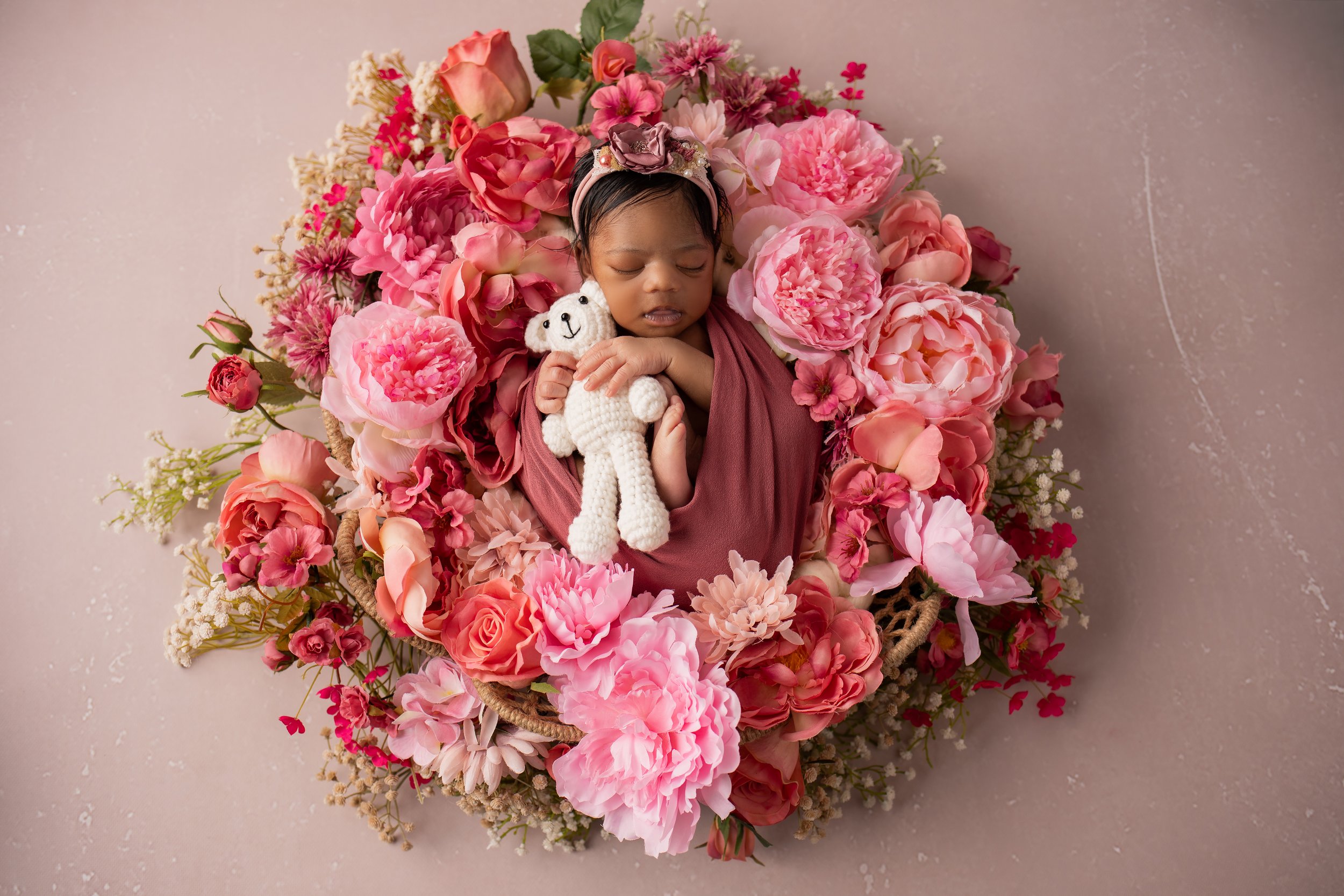 Aghashiyah_Wilson_PetiteNewborn_029_priscillagreenphotography copy.jpg