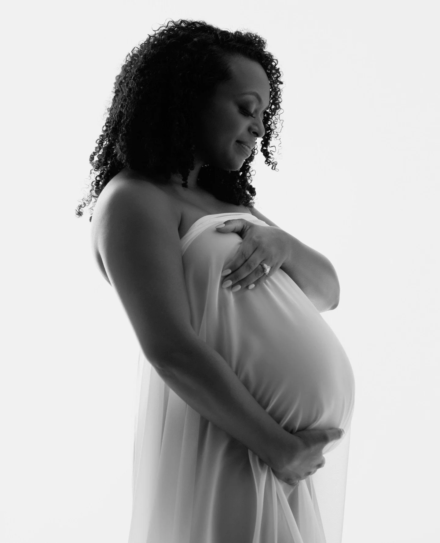It's such an honor to capture this beautiful time. These are photos you'll always be able to look back on and remember how magical you felt🖤⁠
⁠
#priscillagreenphotography #luxurymaternityphotography #photographystudio