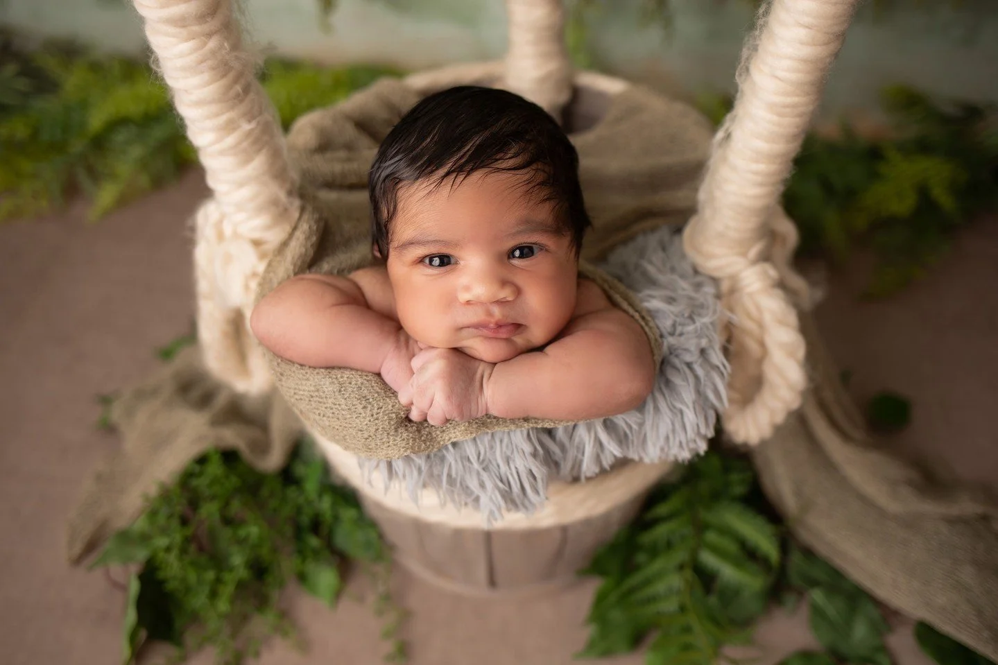 Those eyes😍⁠
⁠
Maternity &bull; Newborn &bull; 1 year &bull; Family⁠
1609 Sardis Rd. N, Charlotte NC⁠
980-245-2310⁠
⁠
⁠
#baby #expecting #momtobe #babyphotography #newborn #newbaby #newbornphotography #babyboy #pricillagreenphotography #cltphotograp