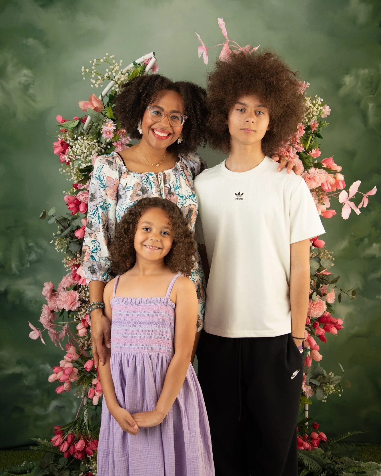 Happy Mother&rsquo;s Day 🌸

Thank you for trusting us to capture your story&hellip;it&rsquo;s truly an honor to witness your love, your strength, and all the quiet, beautiful moments in between.

To every mama we&rsquo;ve photographed&mdash;past, pr