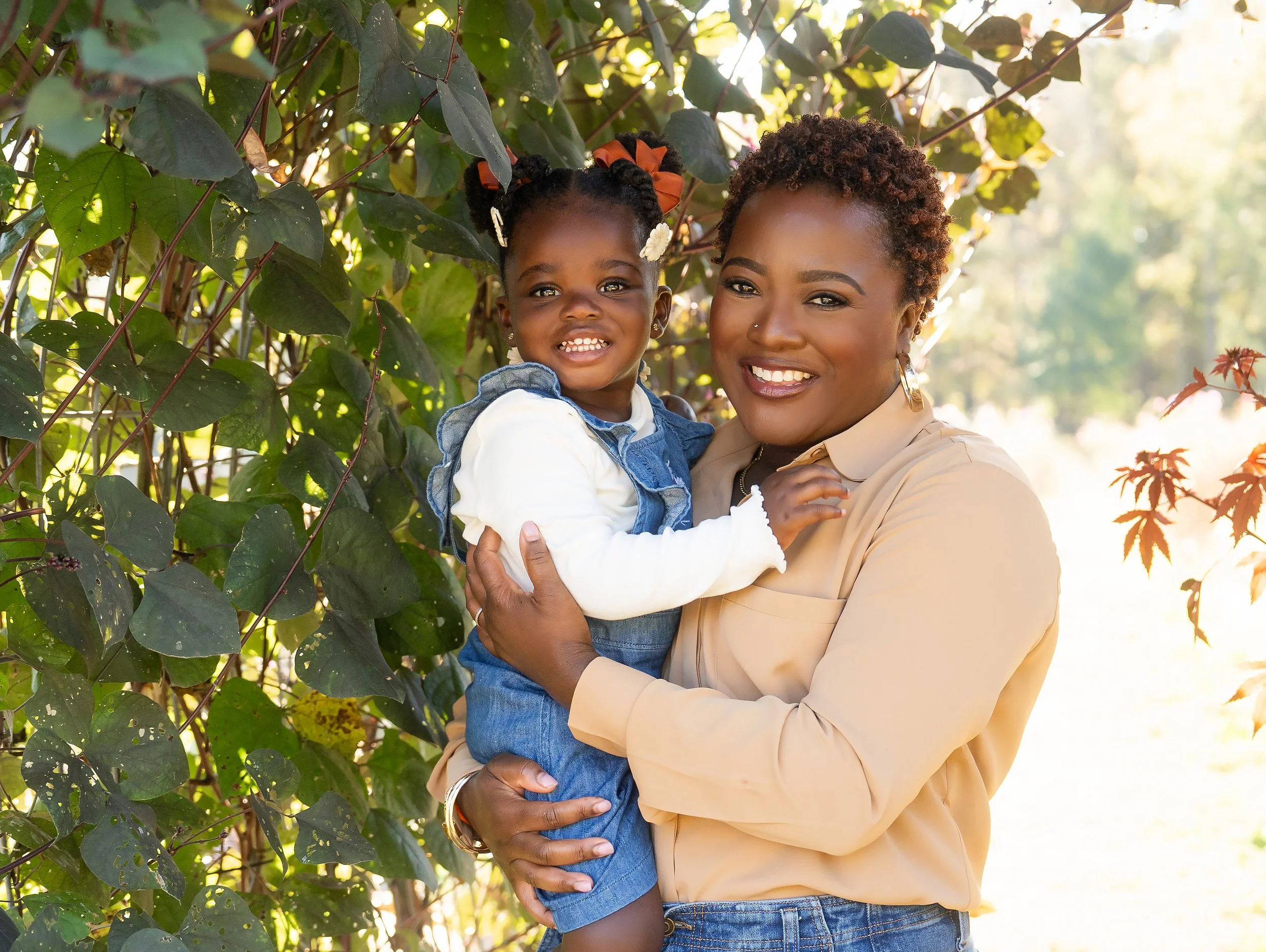 6Outdoor_familyphotography_fallminisession.jpg