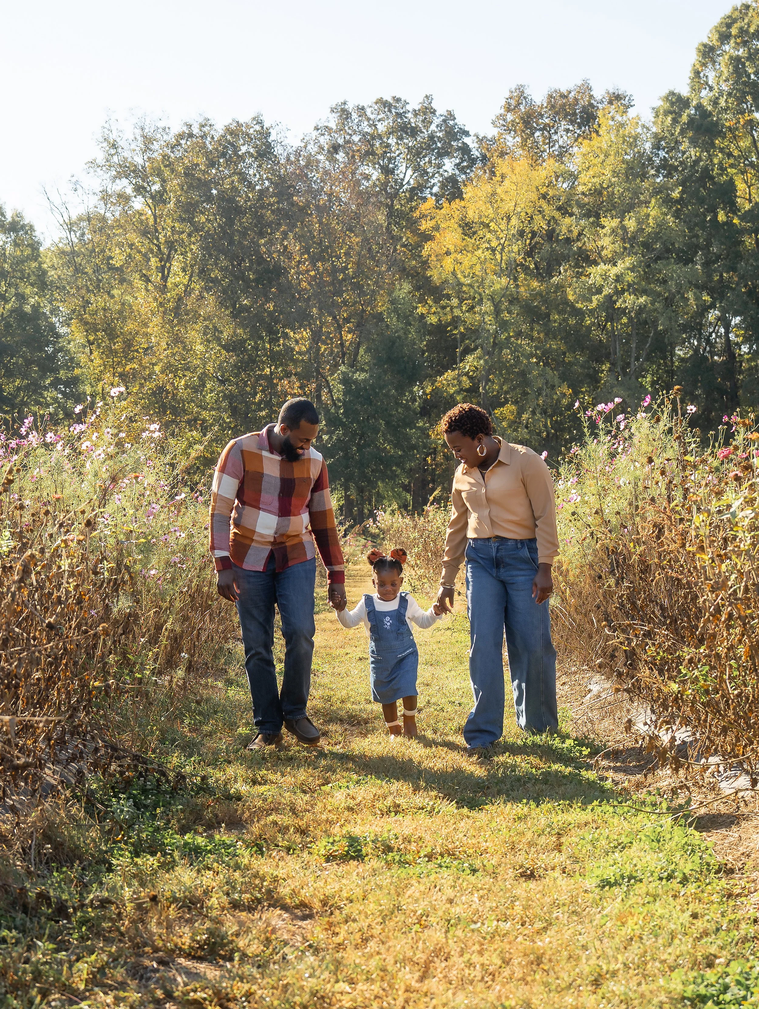 1Outdoor_familyphotography_fallminisession.jpg