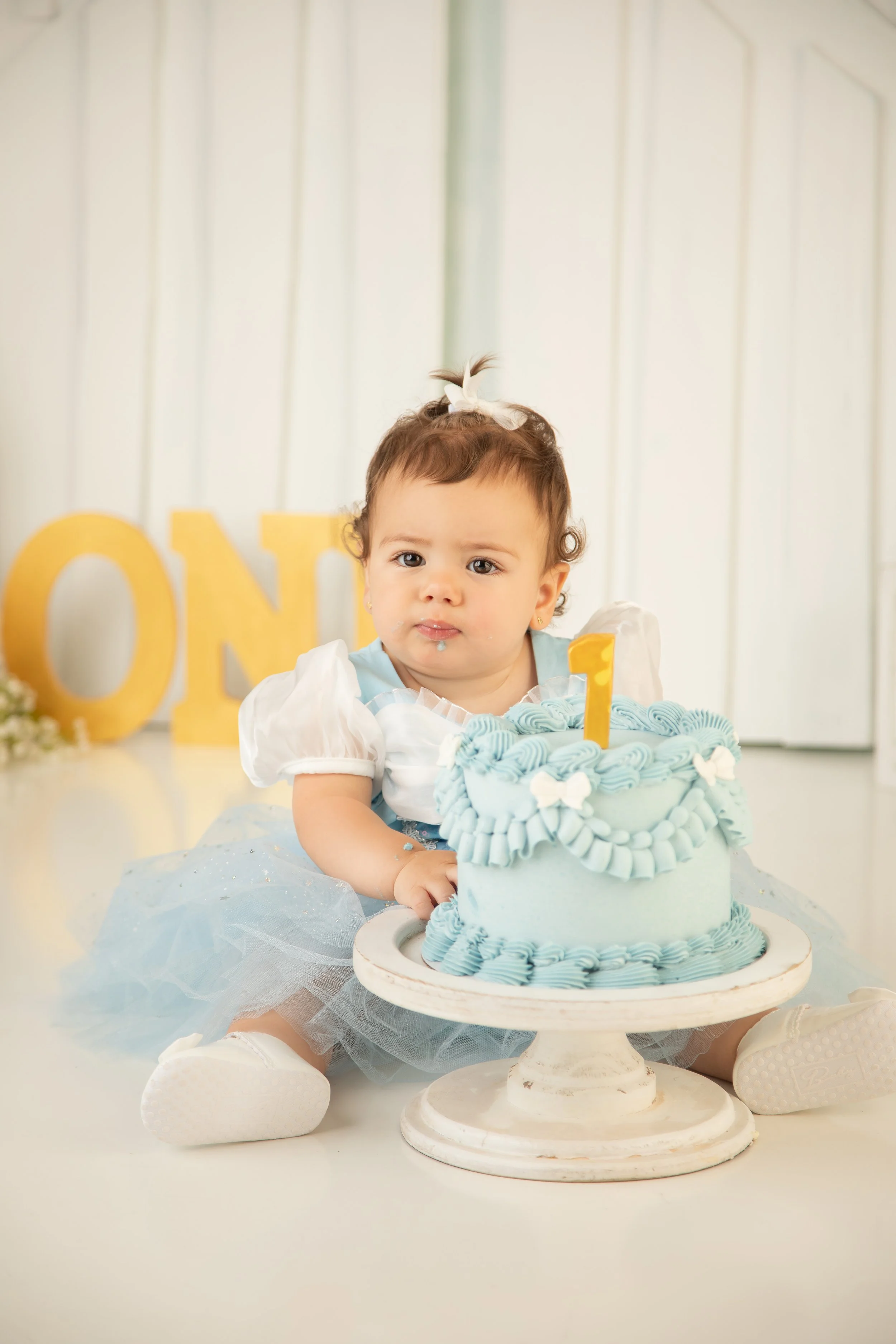 37PriscillaGreenPhotography_oneyearcaskesmashthemes_babymilestones.jpg