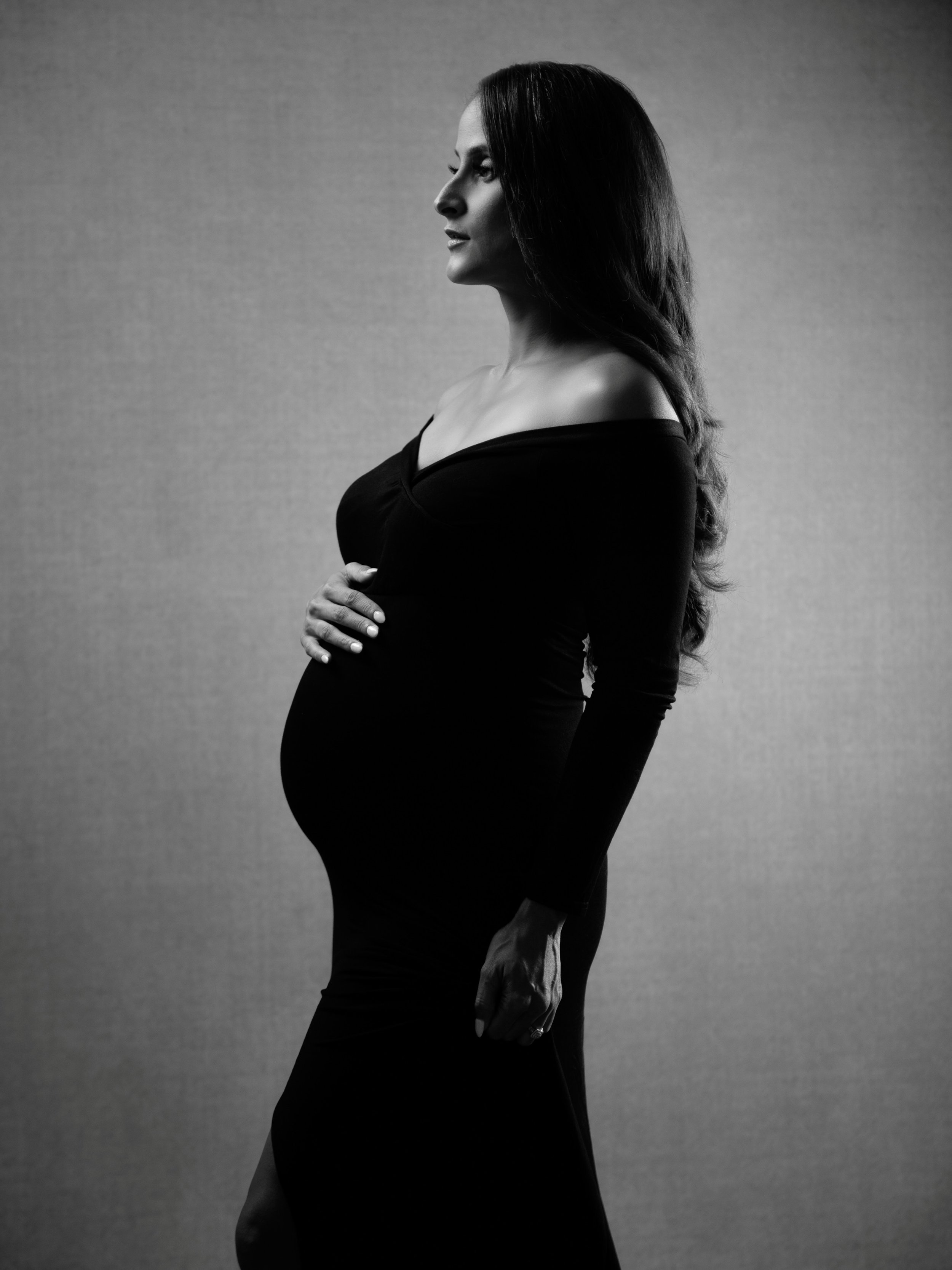 Timeless. 
It&rsquo;s about you. 
With Ai rise don&rsquo;t get caught up in it. Ai cannot capture the feeling you feel at this moment. Growing your baby in your pregnancy bump. Don&rsquo;t let this time pass you by without taking a moment to capture 