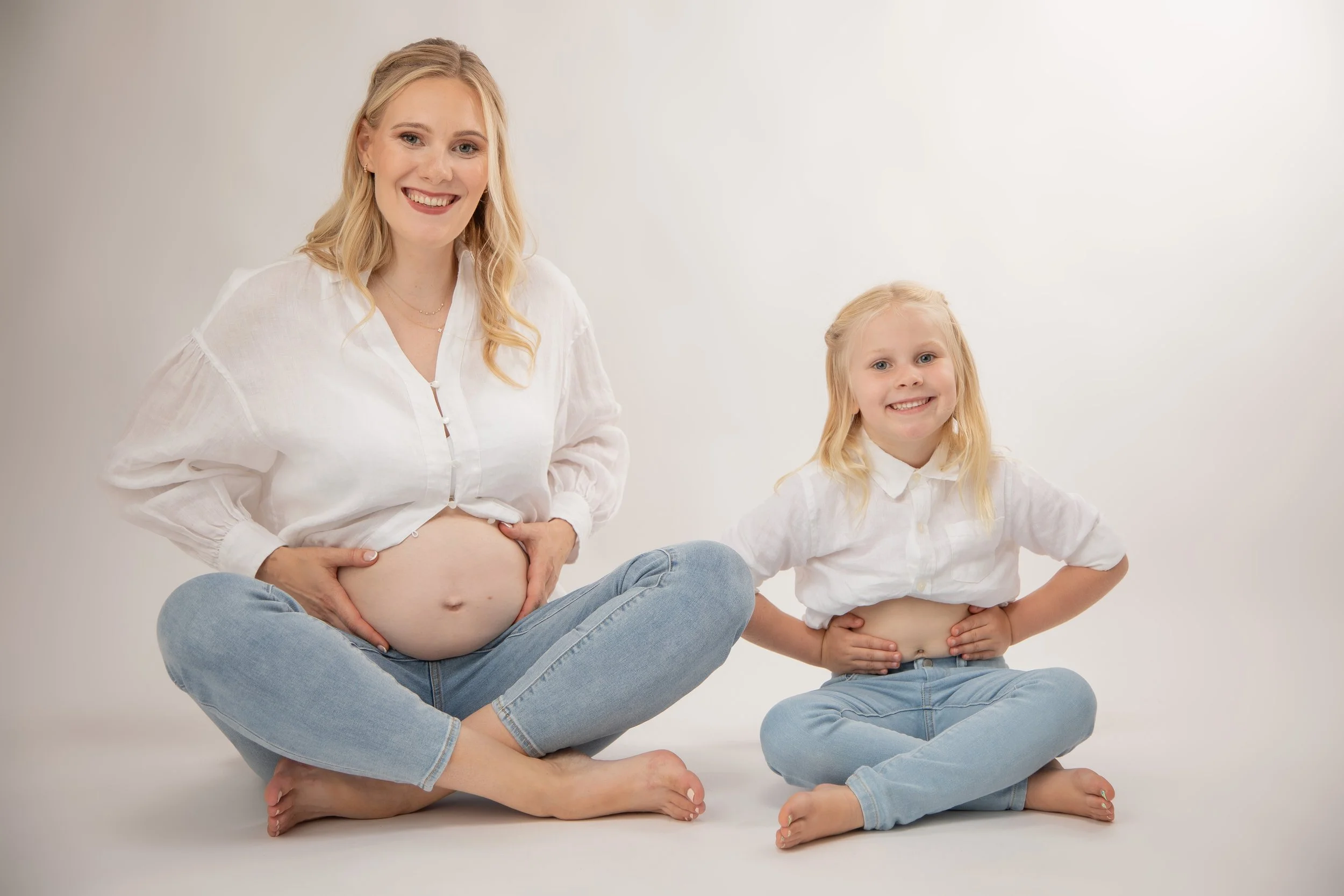 Maternity Photography Charlotte NC Charlotte Maternity Photography Matthews Maternity Photographer Maternity Photoshoot Maternity Photo Session Maternity Photography Tips Maternity Session Maternity Gowns What to Wear for Maternity Photos