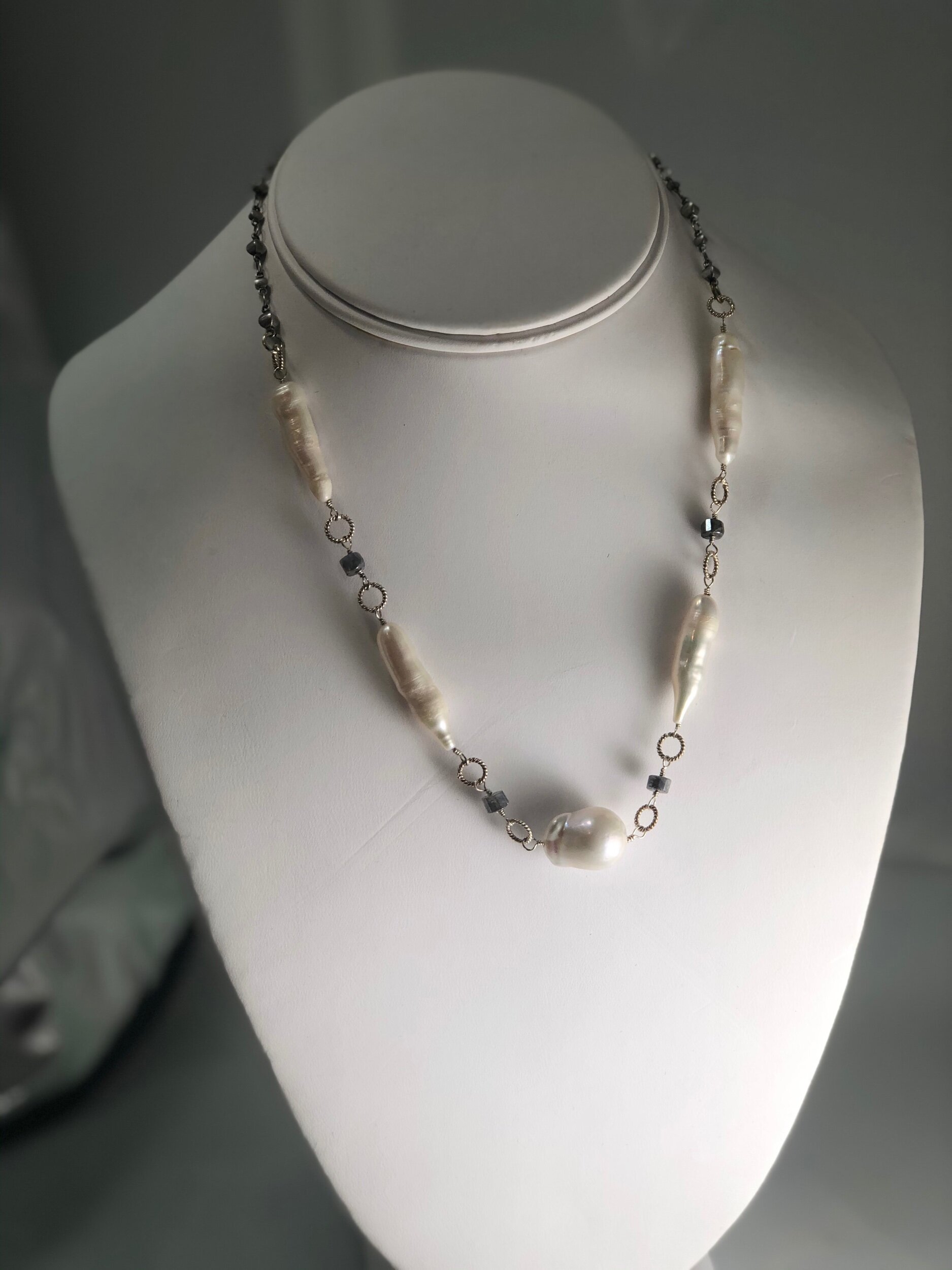 4E68D2E1-0709-40F2-ACA0-9BC5AB0A3AE2