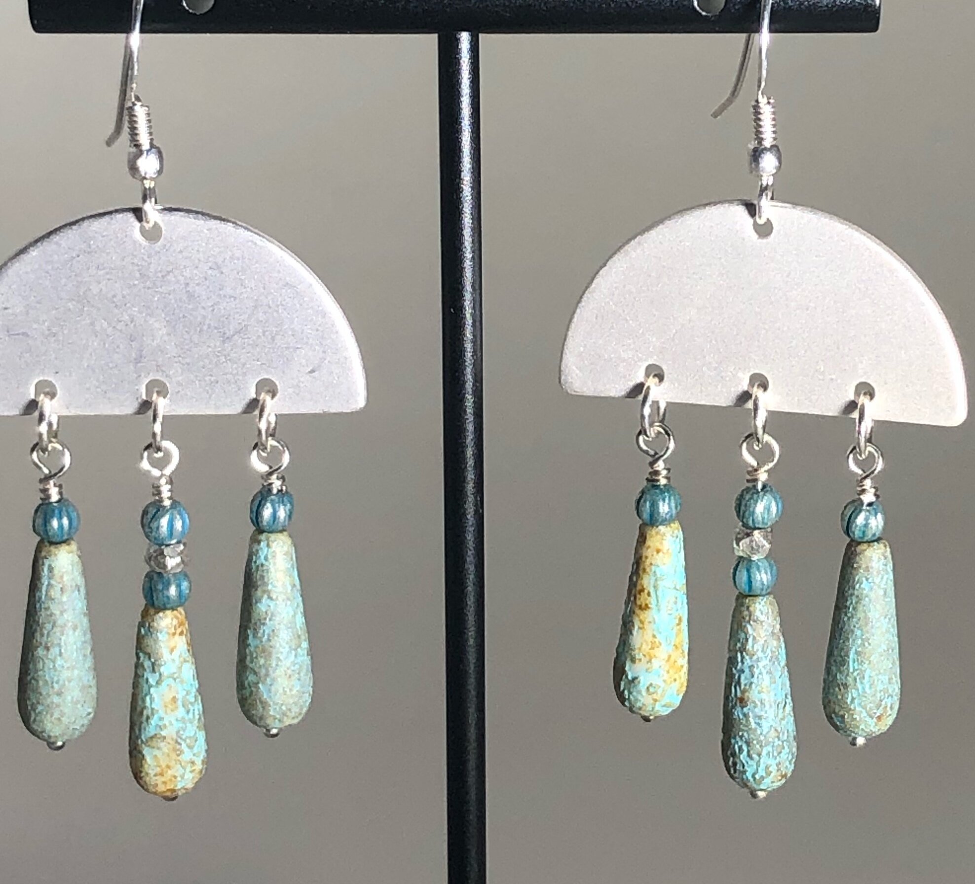 90FA1C28-2593-445D-98E3-3927E7E3259A