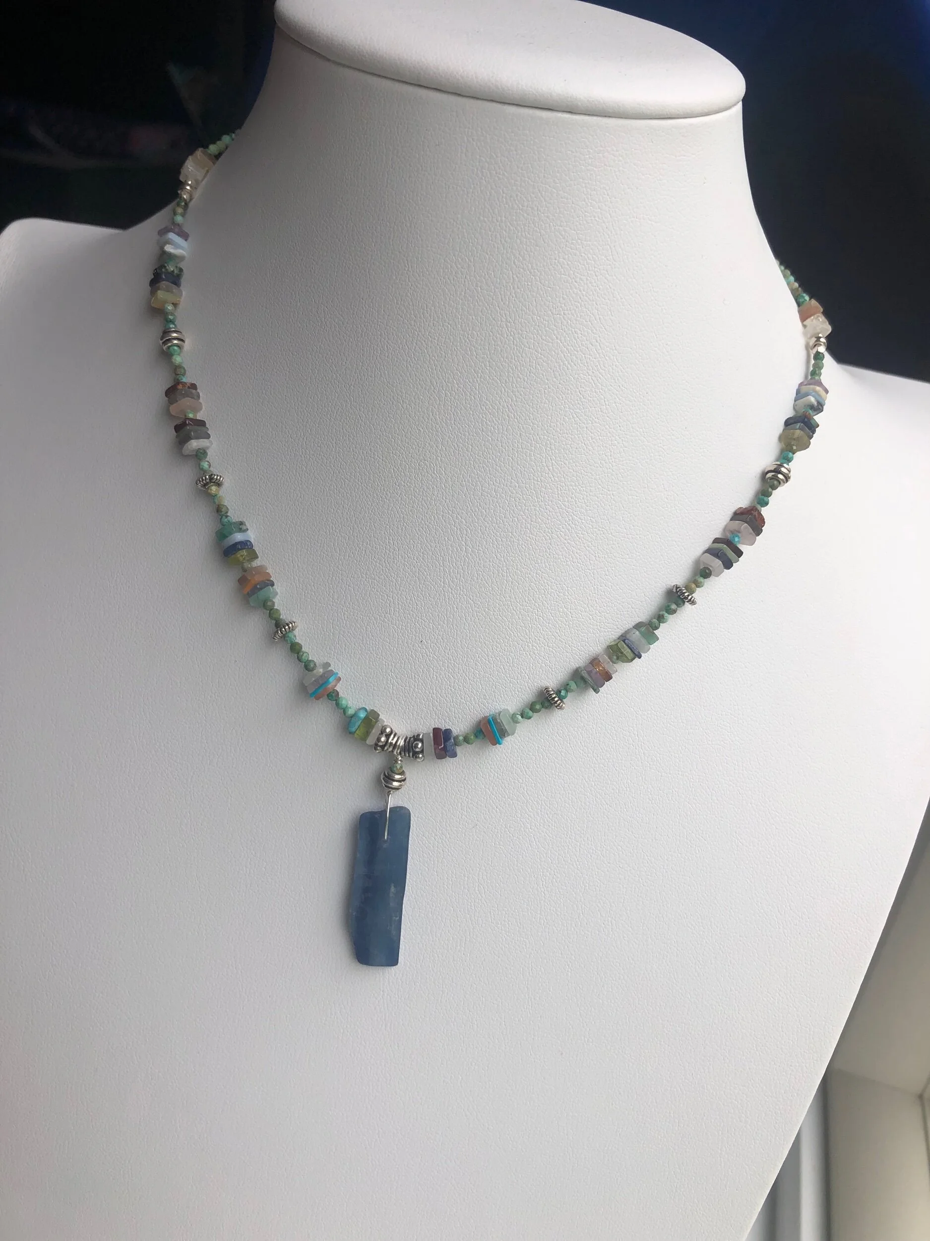 01DB8749-17DF-4153-85DD-ECDB32F076F9