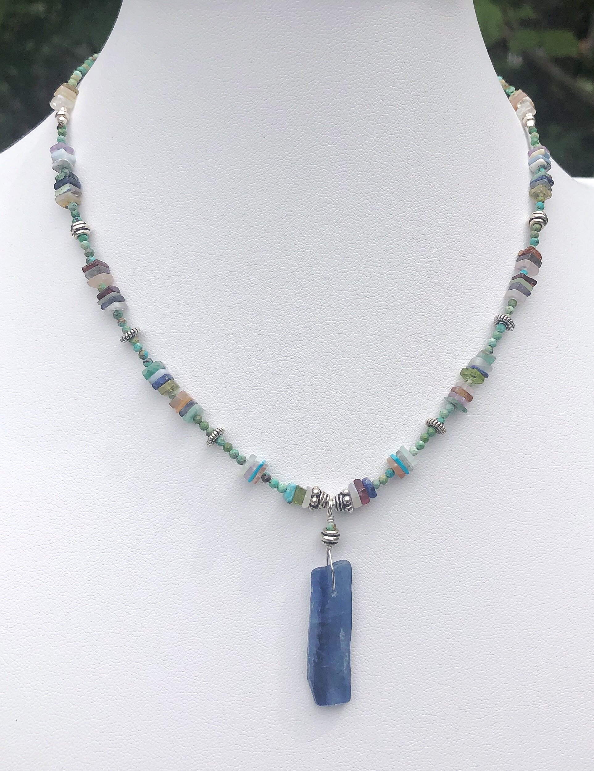 444A7C19-8581-403C-8BC4-561634F89698