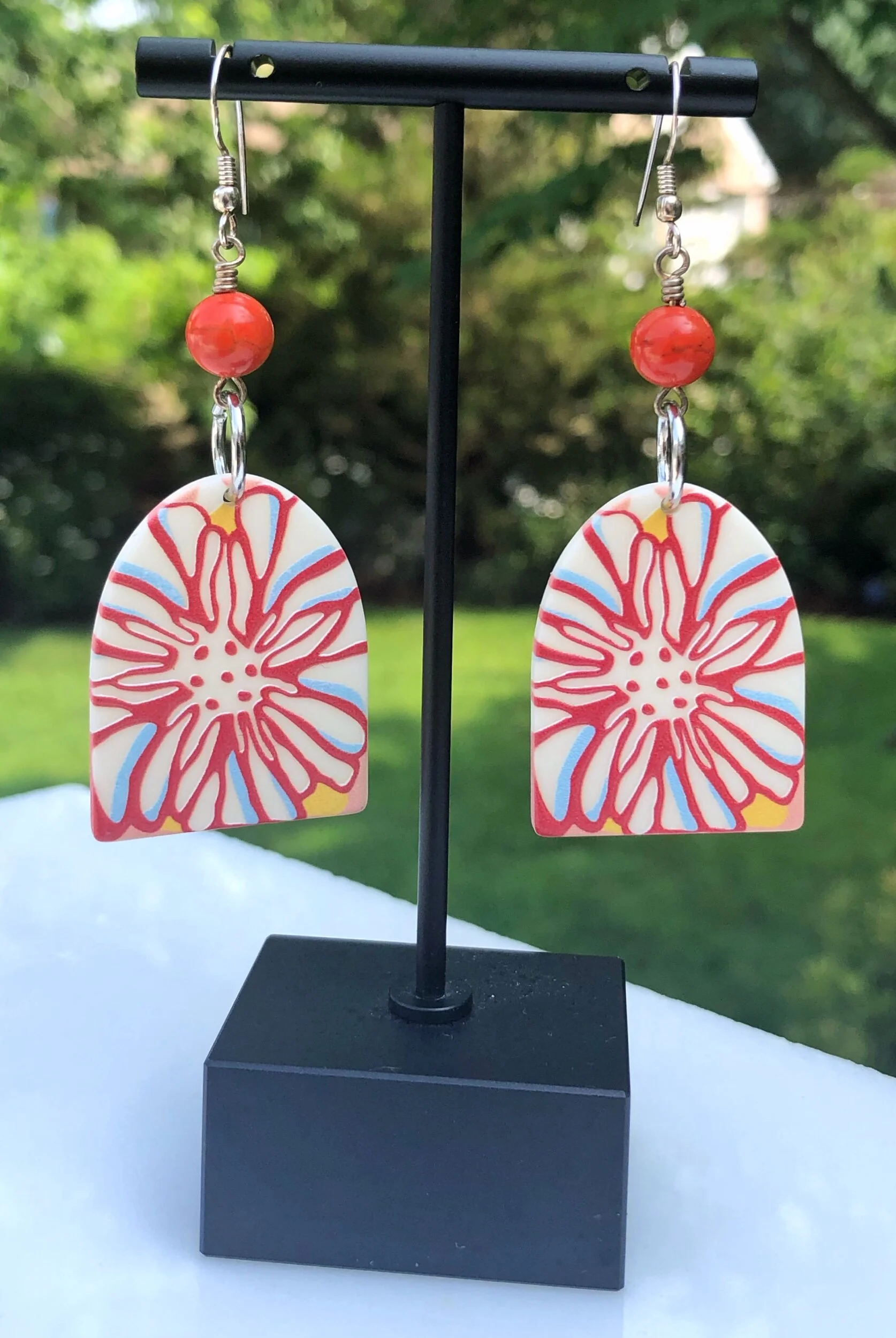 E9C8B101-0554-45D4-88A7-51A05573A3BF