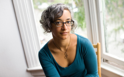 Arianne Foulks is the owner of Aeolidia.