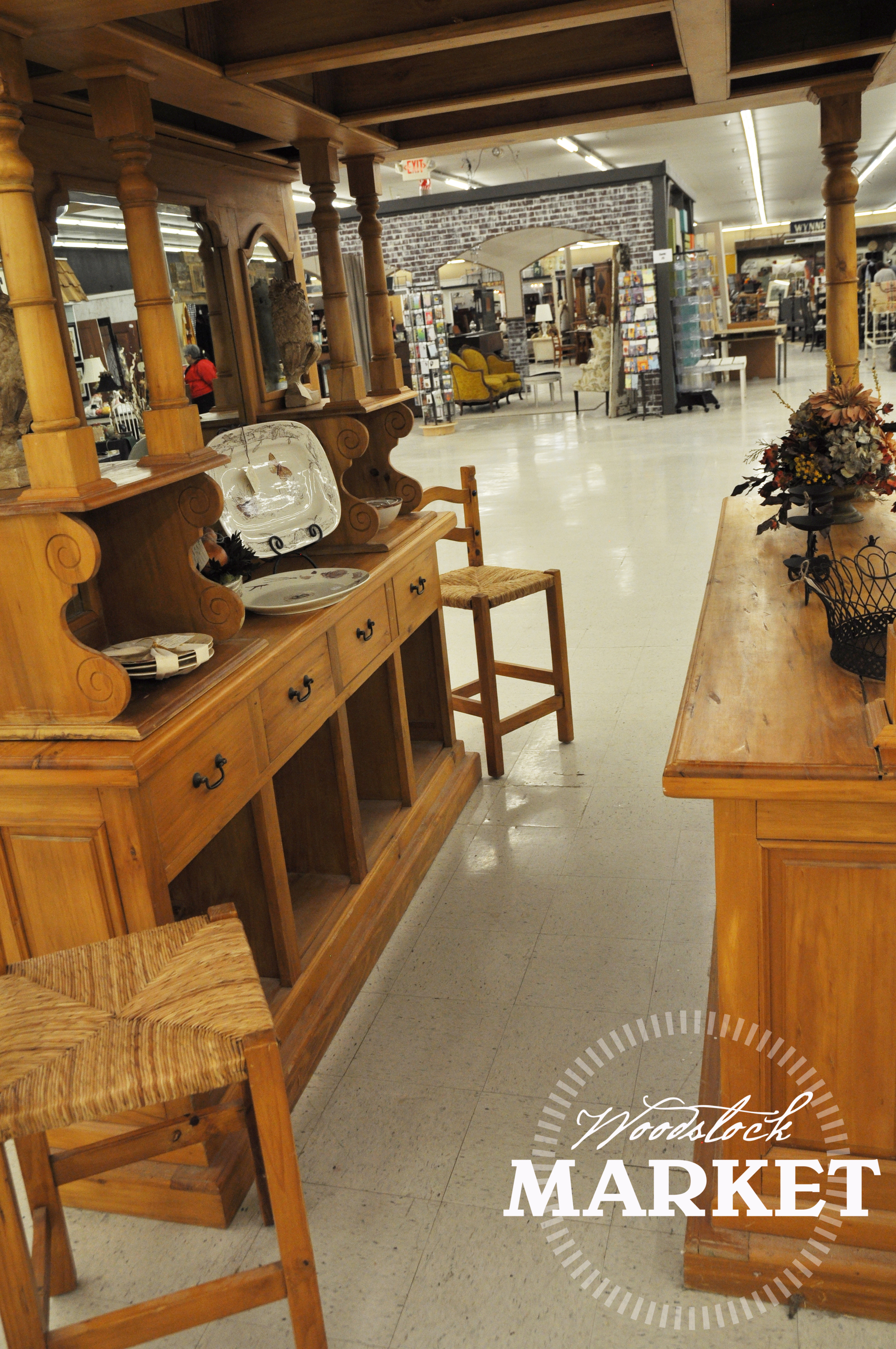 VISIT! La Maison and Le Jardin — Woodstock Market Antiques
