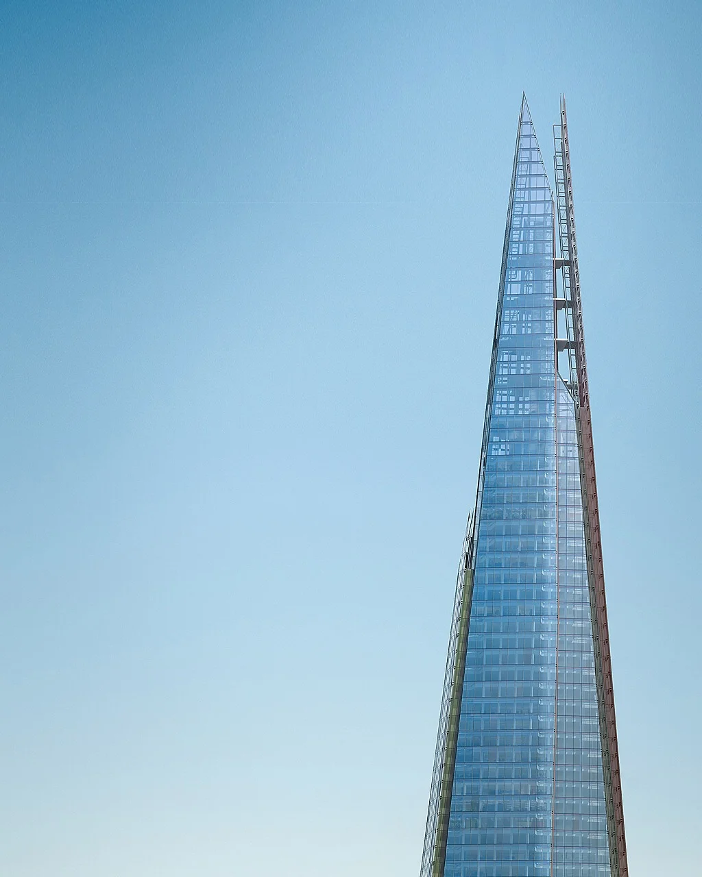 Shard HD LQ4.JPG