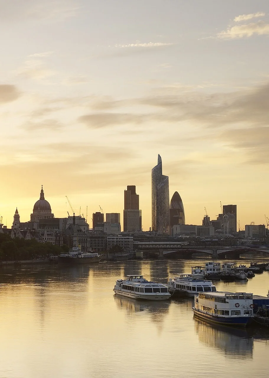 Pinnacle London HD LQ9.JPG
