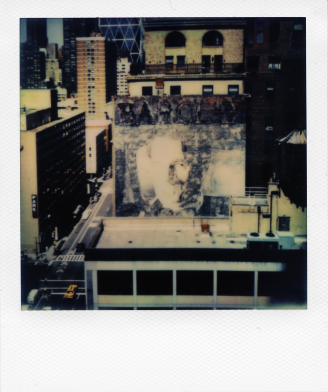 Polaroid190_web.jpg