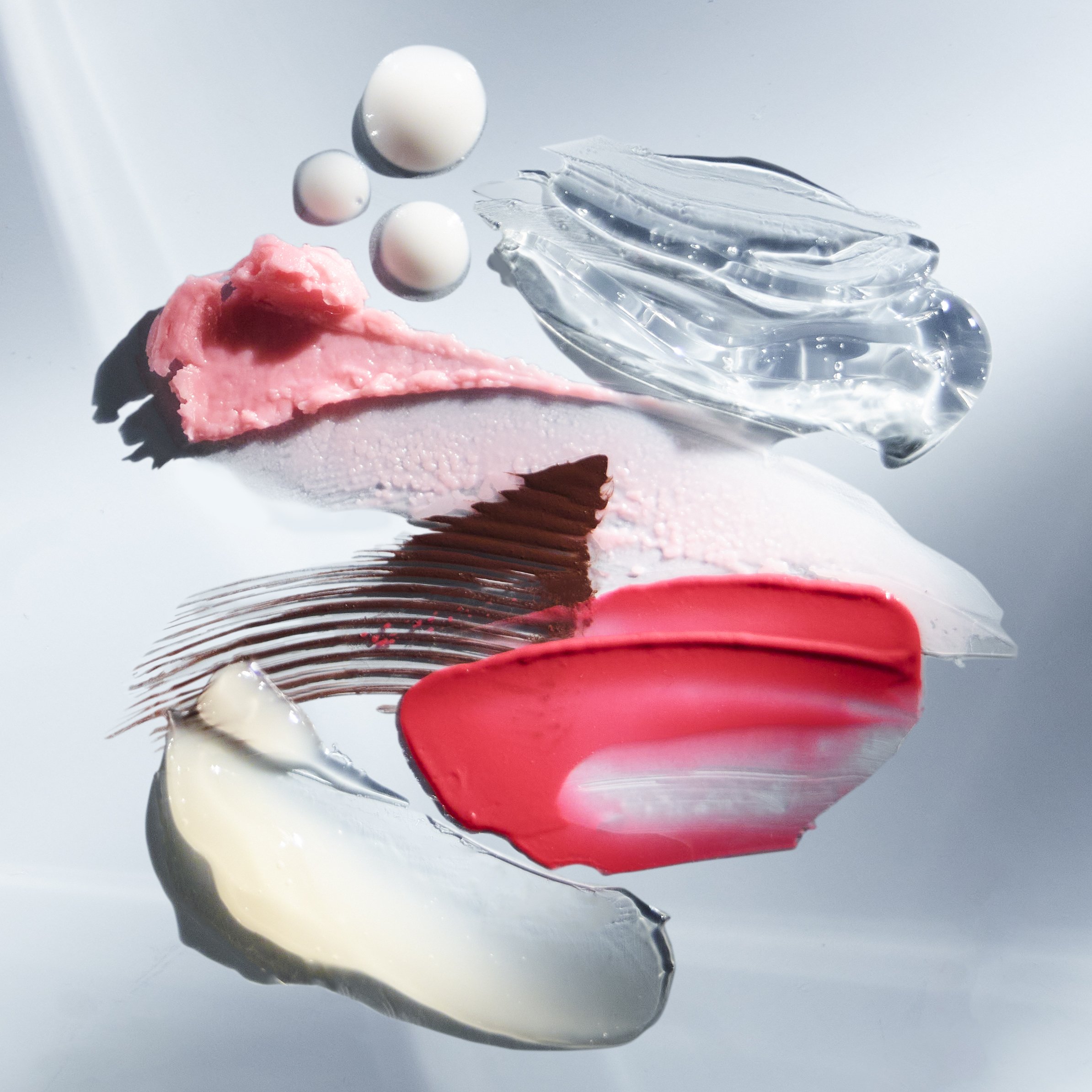 2025_12_ad106_december-new-year-new-routine_product-lifestyle copy.jpg