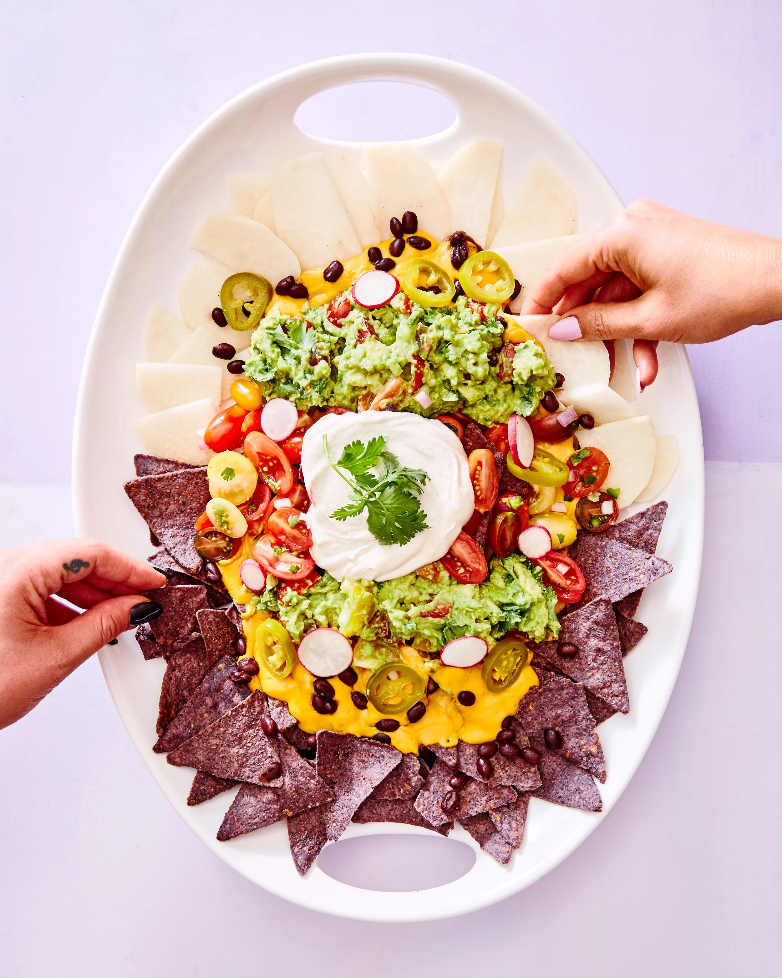 PESCAN_PARTY-FOOD_SUPER-NACHOS_05402.jpg