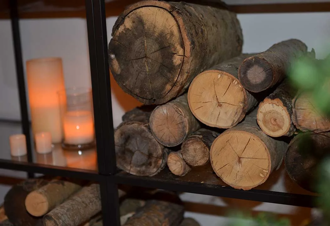 wood1.jpg