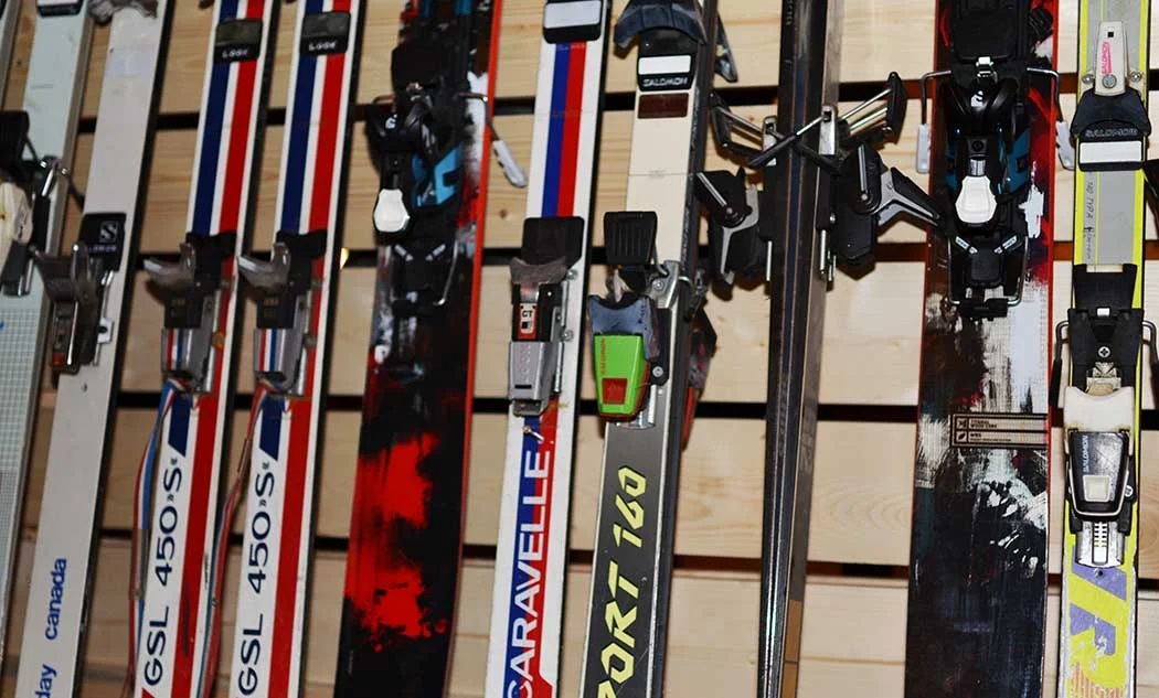 skiis.jpg