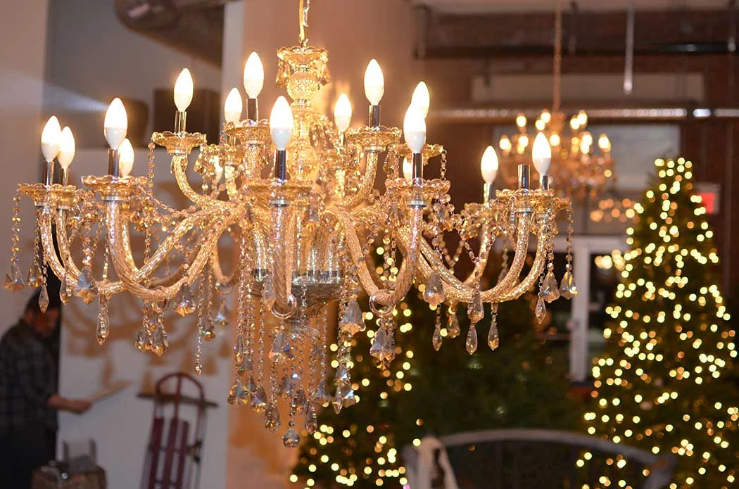 chandelier.jpg