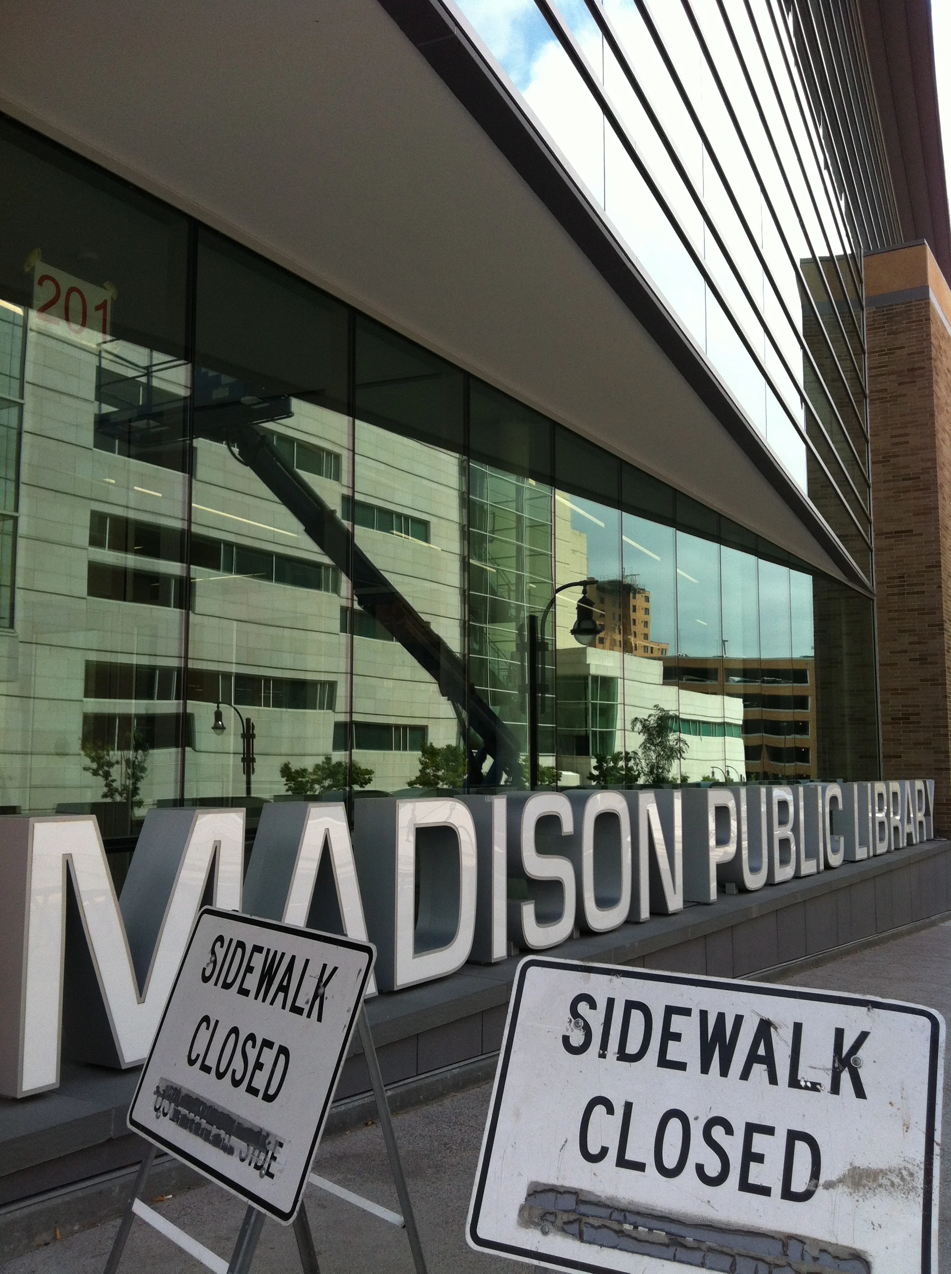 LOVE the bold letters at the entrance